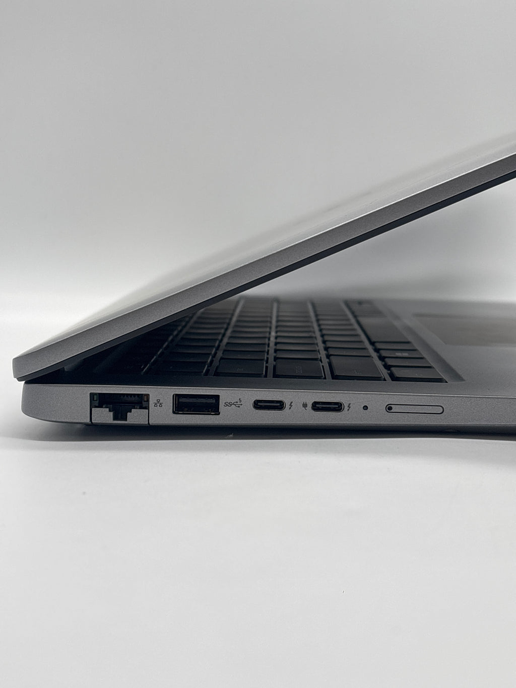 Dell Latitude 5450 Ultra 5 135U 16GB RAM 256GB SSD