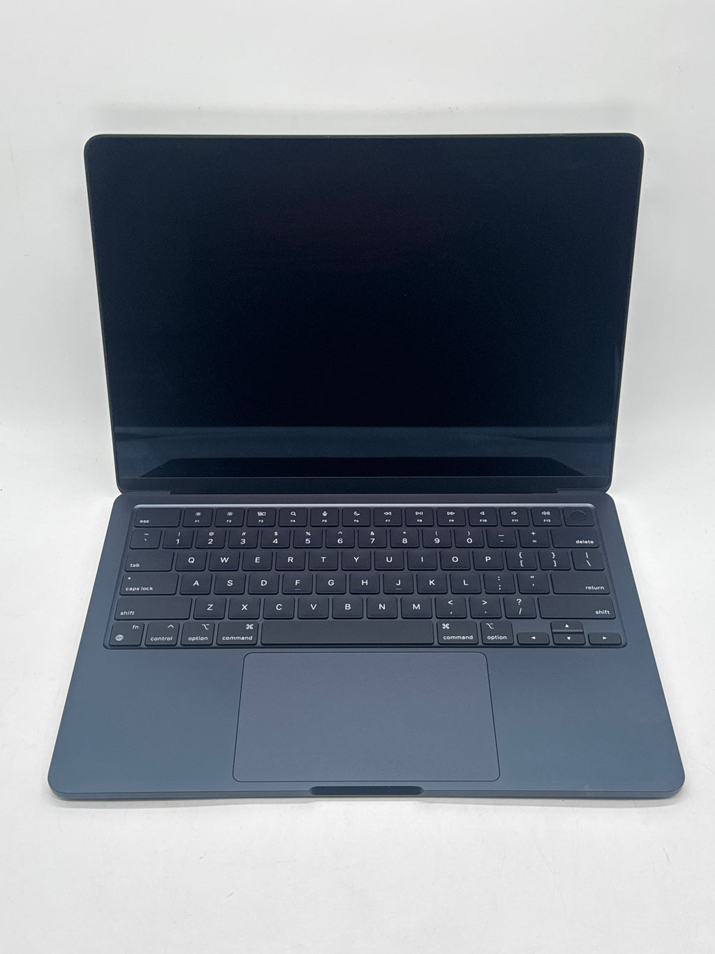 Apple MacBook Air A2681 M2 Chip 8GB RAM 512 GB SSD - Used