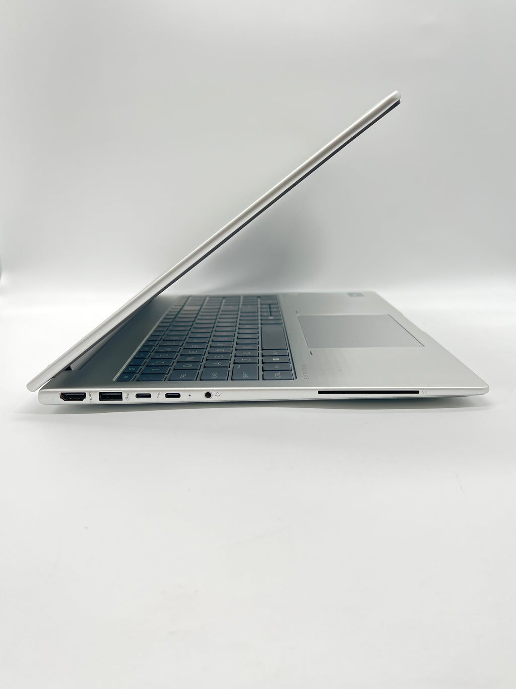 HP EliteBook 660 G11 15-Inch Ultra 5 135U 16GB RAM 512GB SSD