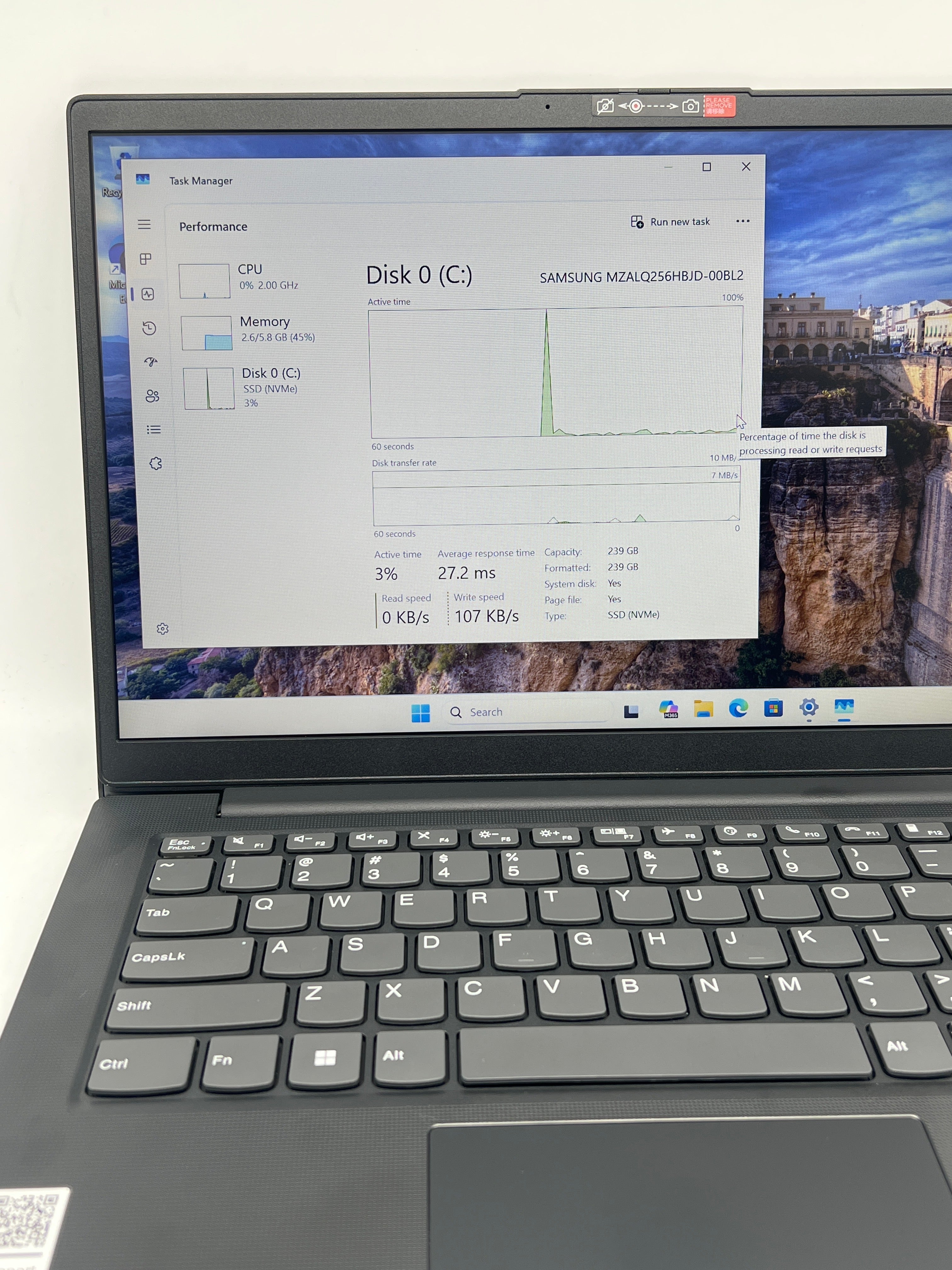 Lenovo ThinkPad V14 G3 Ryzen 5 5625U 8GB RAM 256GB SSD - For Parts (Read)