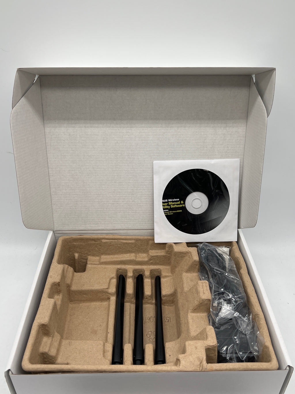ASUS RT-N66U Dual-band Wireless-N900 Gigabit Router - Open Box