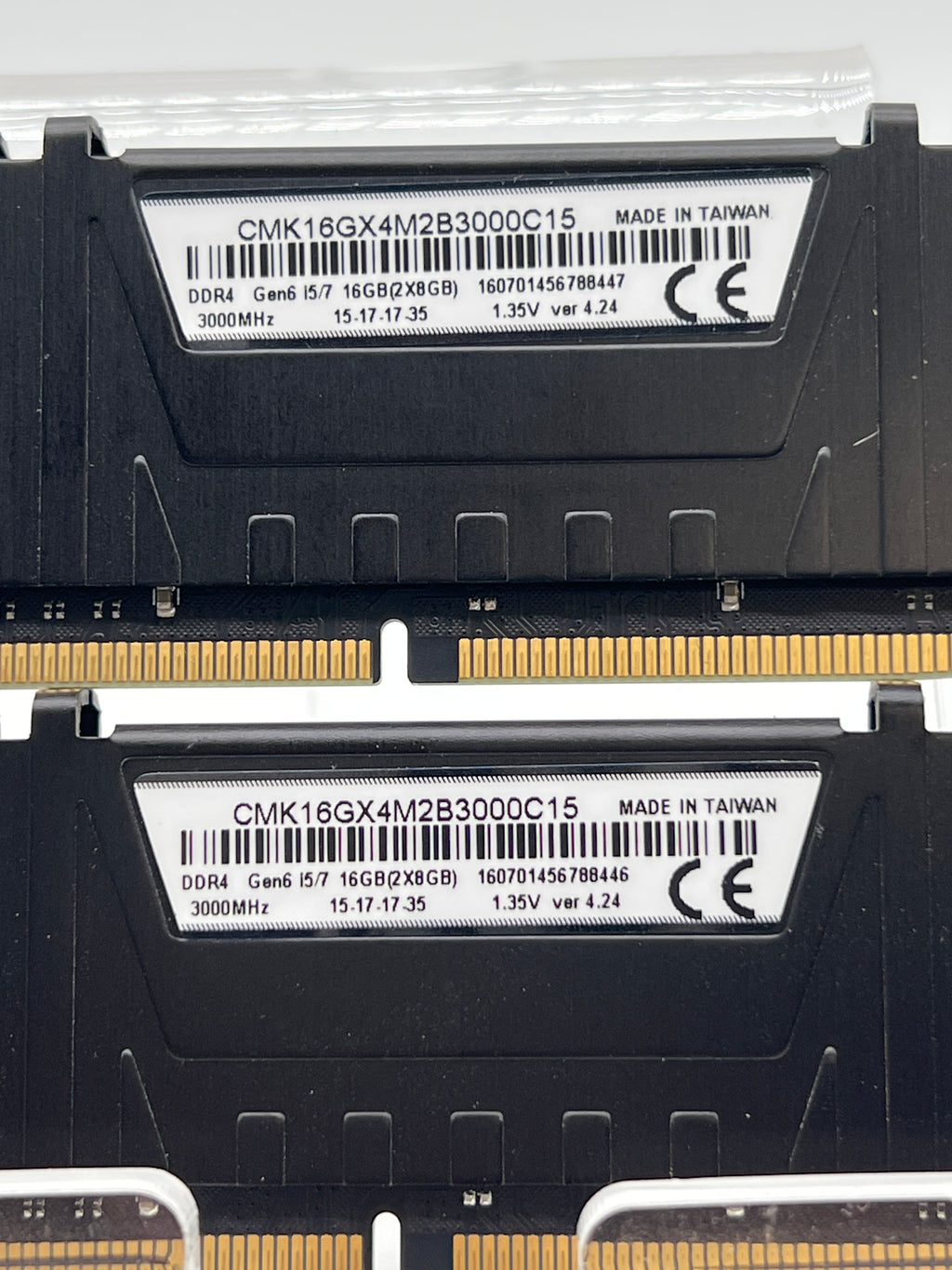 Corsair Vengeance LPX DDR4DIMM 16GB (2x8GB) 3000MHz CMK16GX4M2B3000C15