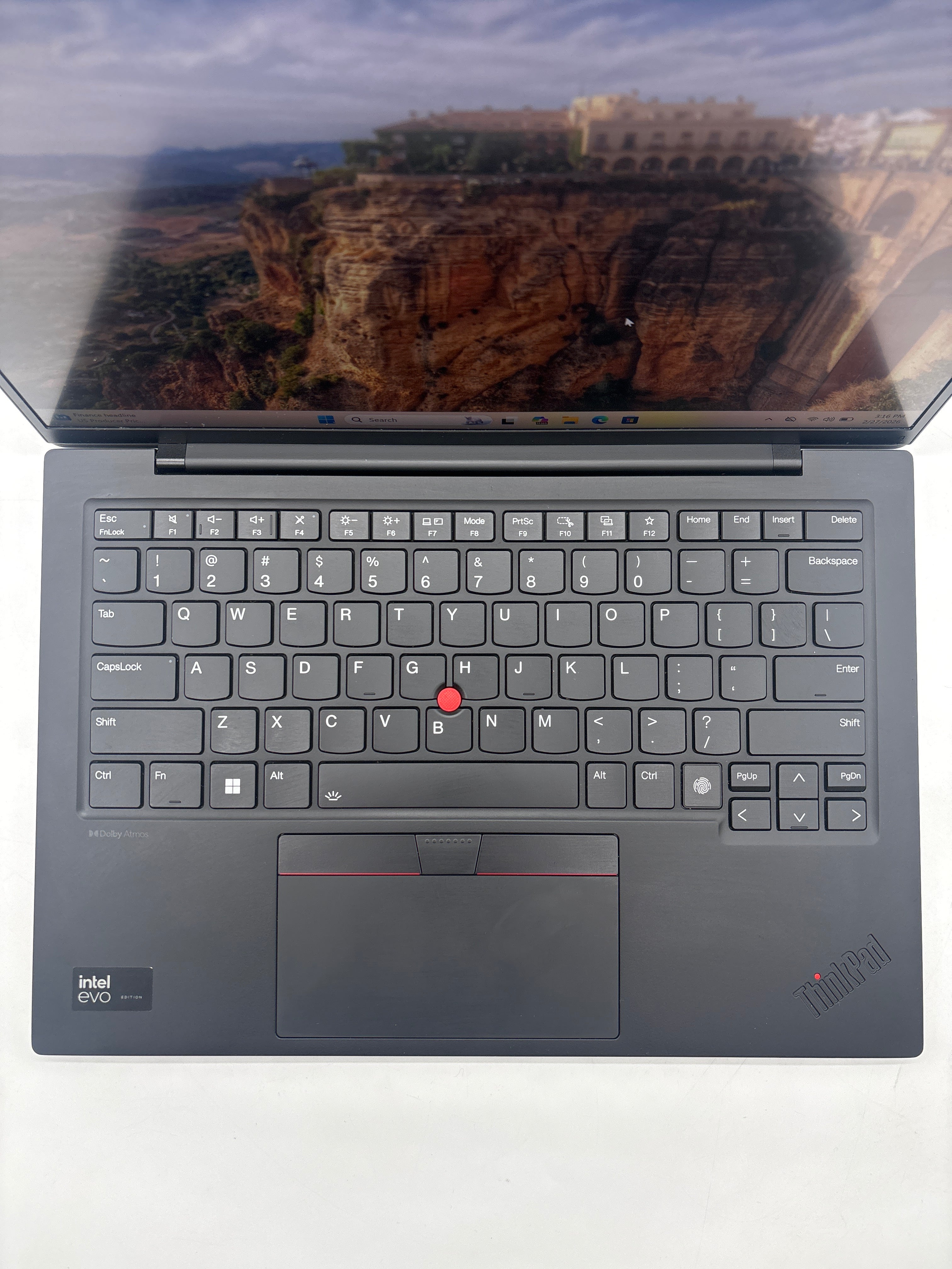 Lenovo ThinkPad X1 Carbon Gen 12 Touch Ultra 7 155U 32 GB RAM 512 GB SSD - Warranty