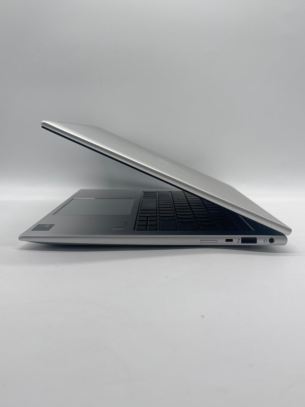HP EliteBook 840 G11 Ultra 5 135U 32GB RAM 256GB SSD