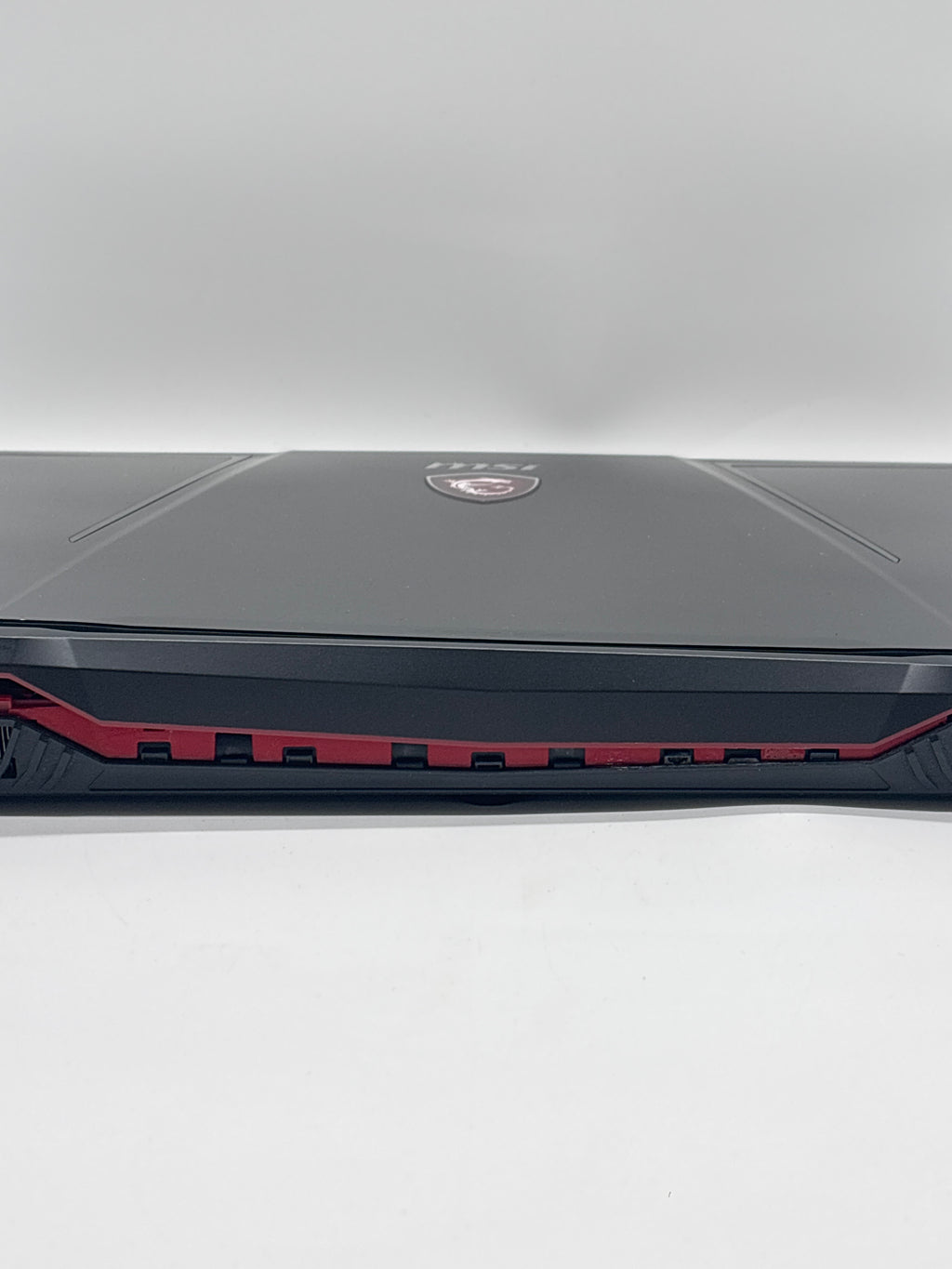 MSI GE63 Raider RGB 9SG i7 32GB RAM 512SSD RTX 2080 With Box - For Parts (Read DESC)