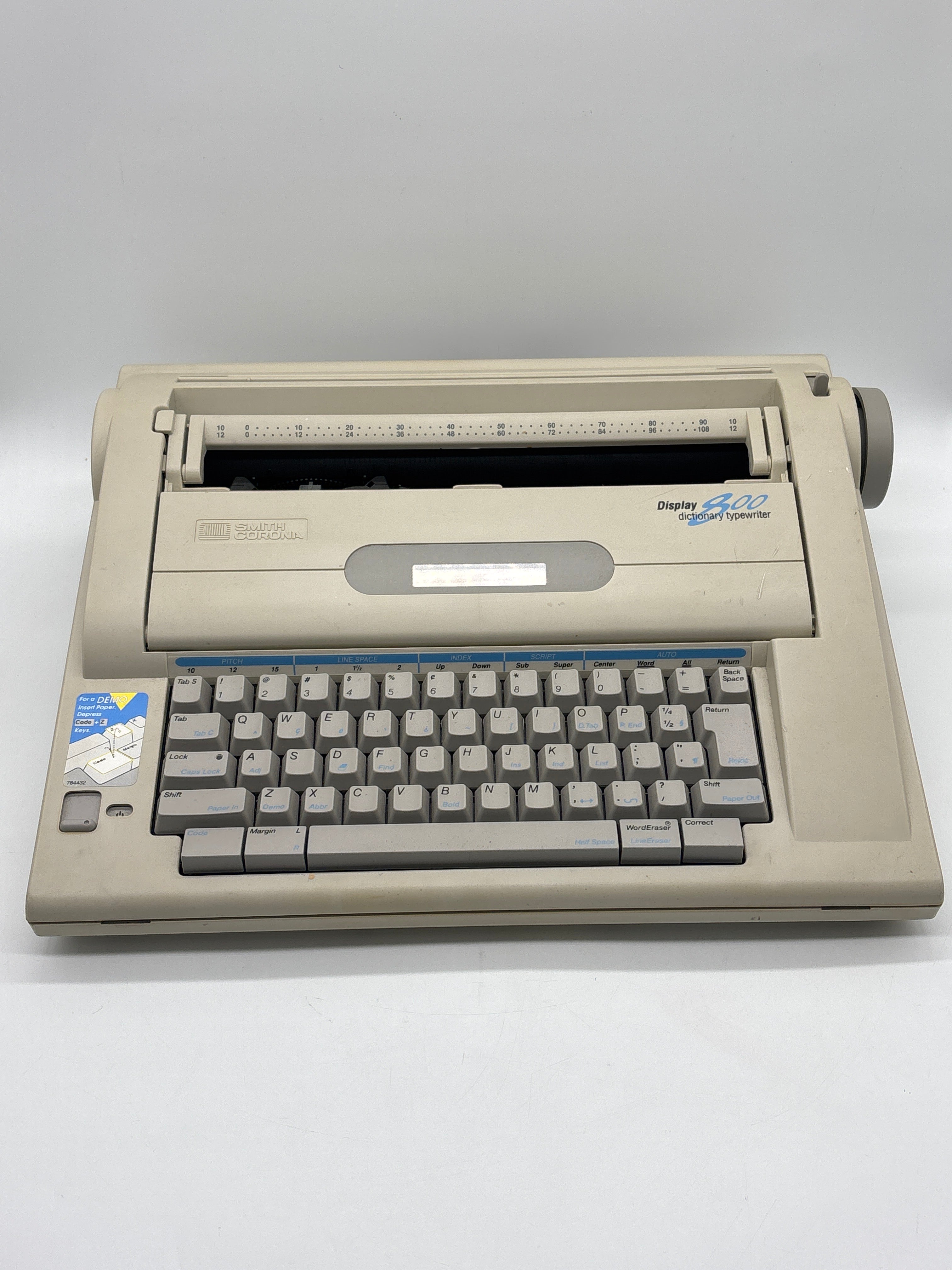 Smith Corona NA3HH Display 800 Dictionary Typewriter - Used