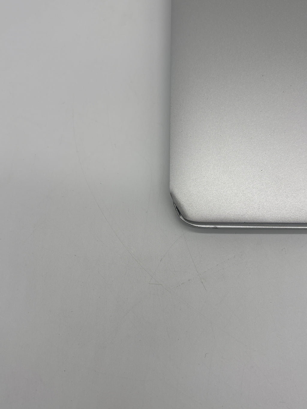 Apple MacBook Air 11" A1465 2015 Intel Core i5 4GB RAM 128GB SSD