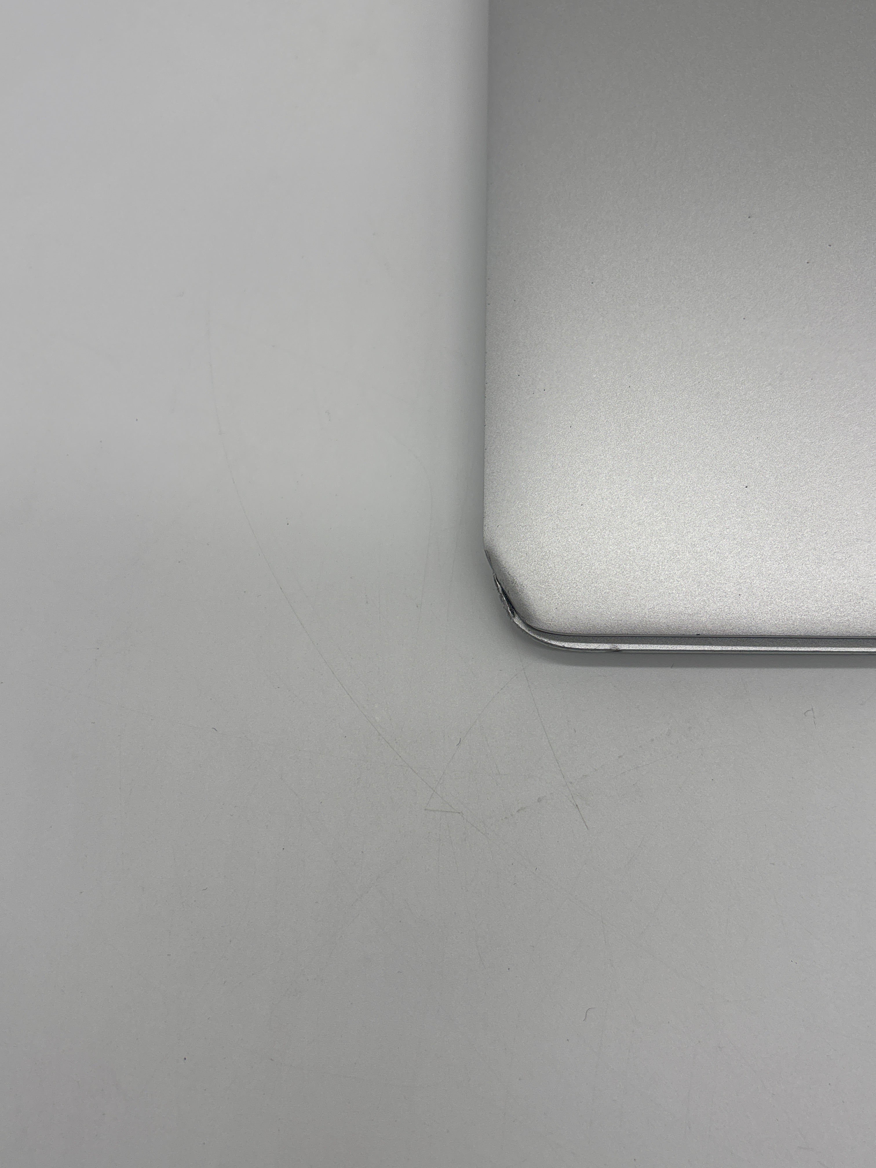 Apple MacBook Air 11" A1465 2015 Intel Core i5 4GB RAM 128GB SSD