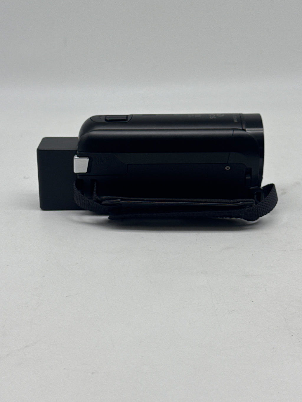 Canon VIXIA HF R80 Camcorder Black HD 57x Zoom 3.0" LCD HDMI USB Wi-Fi