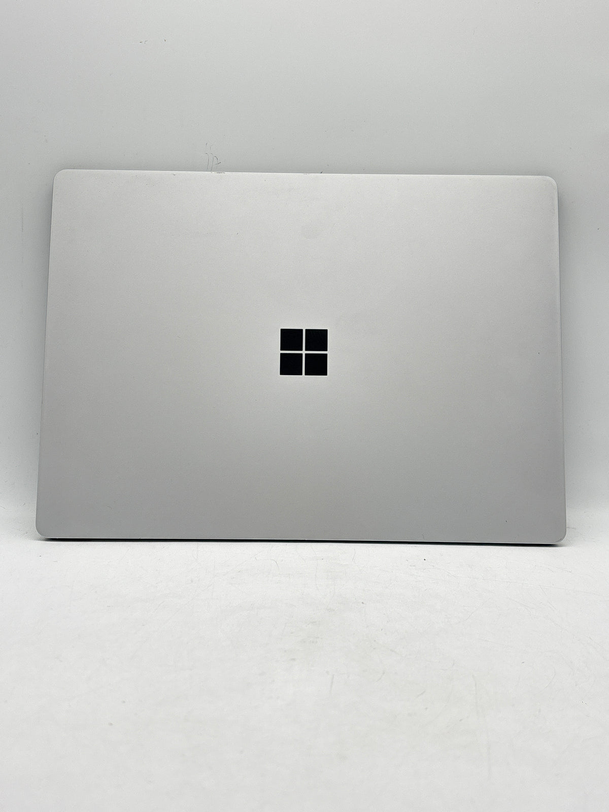 Microsoft Surface Laptop 1769 14-inch i5-7200U 4GB RAM 128GB SSD - Used