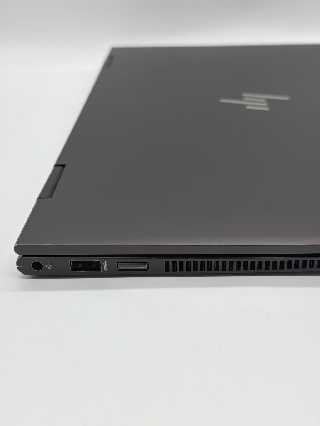 HP ENVY X360 AMD Ryzen 5 3500U 8GB RAM 256GB - For Parts (Bad Display, No OS)
