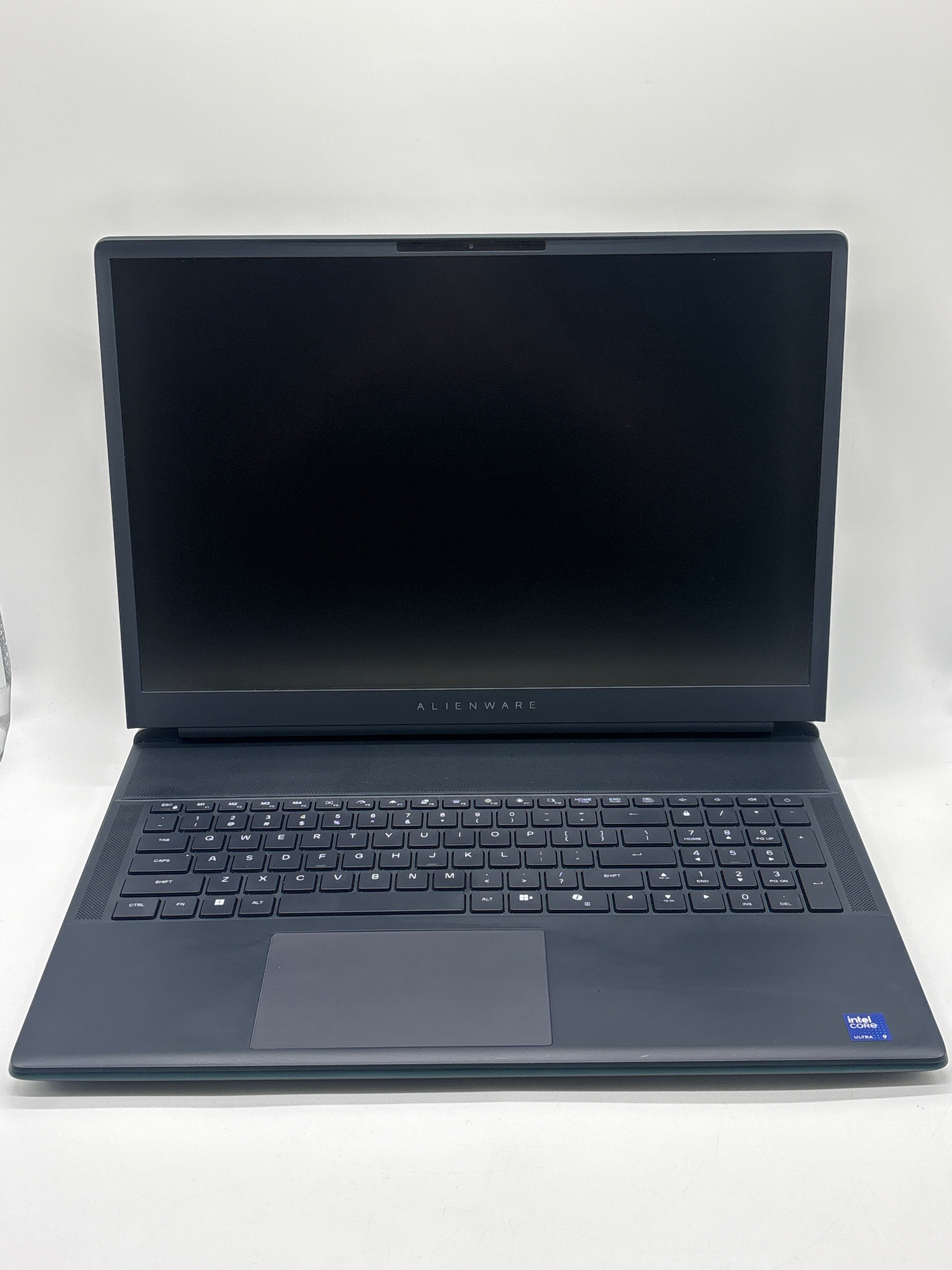 Dell Alienware 18 Area 51 Ultra 9 275HX 64GB RAM 2TB SSD RTX 5090 - Warranty