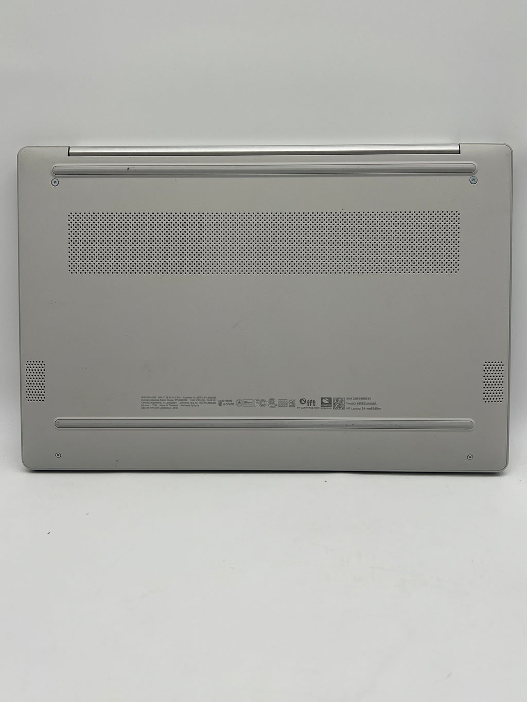 HP Laptop 14 AMD Ryzen 3 7320U 4GB RAM 256GB SSD - Used