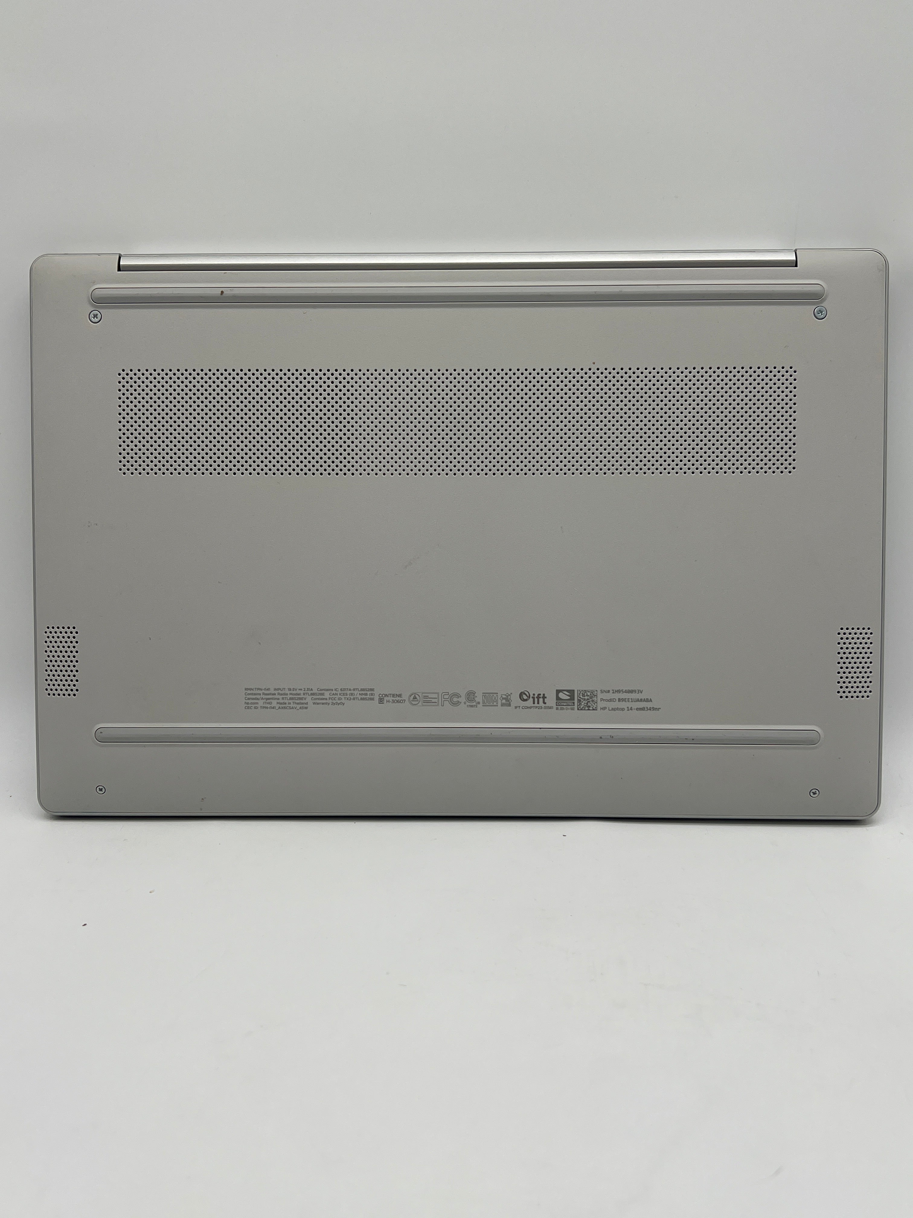 HP Laptop 14 AMD Ryzen 3 7320U 4GB RAM 256GB SSD - Used