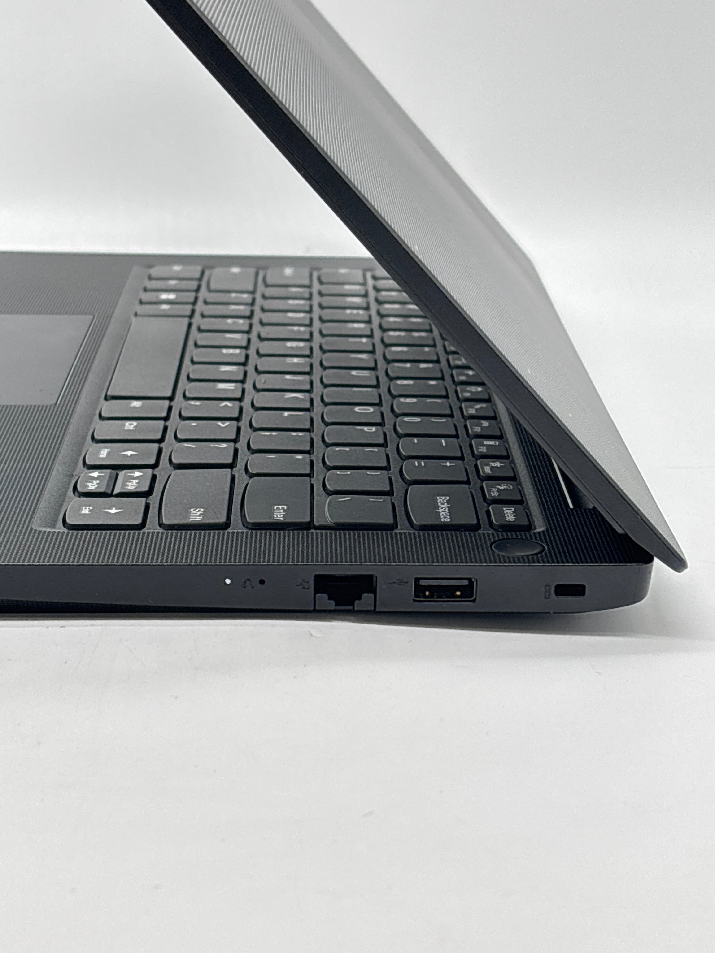 Lenovo V14 G4 14" Core i3-1315U 16GB RAM 256GB SSD - Used