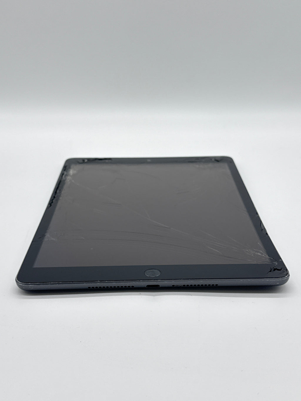 Apple iPad 9th Gen 10.2" 64GB Wi-Fi + Cellular Gray (AT&T) - READ DESC