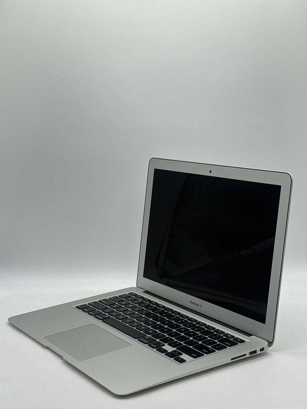 Apple MacBook Air 13" A1466 2013 i7 8GB RAM 500GB SSD - For Parts [Bad Battery]