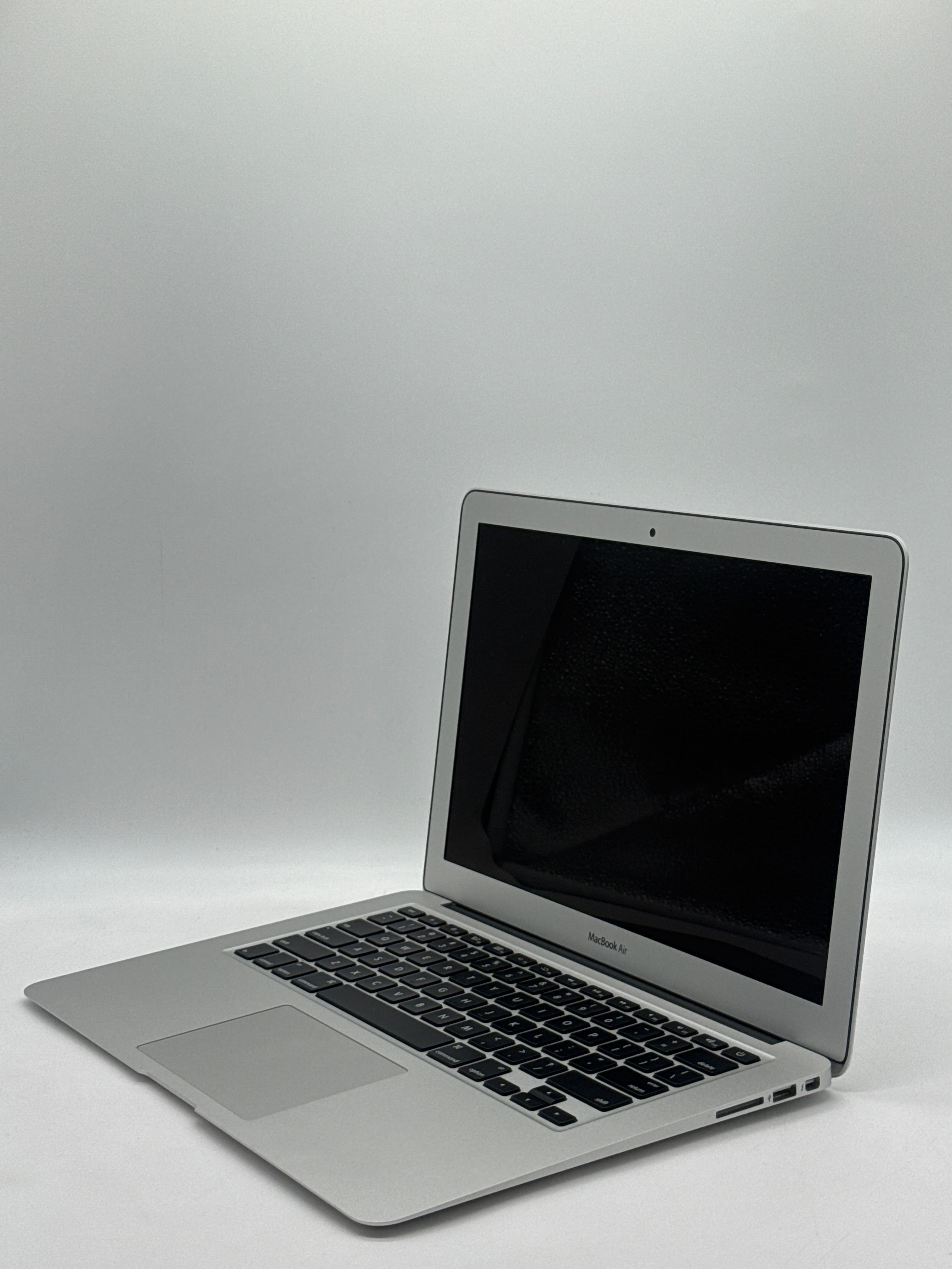 Apple MacBook Air 13" A1466 2013 i7 8GB RAM 500GB SSD - For Parts [Bad Battery]