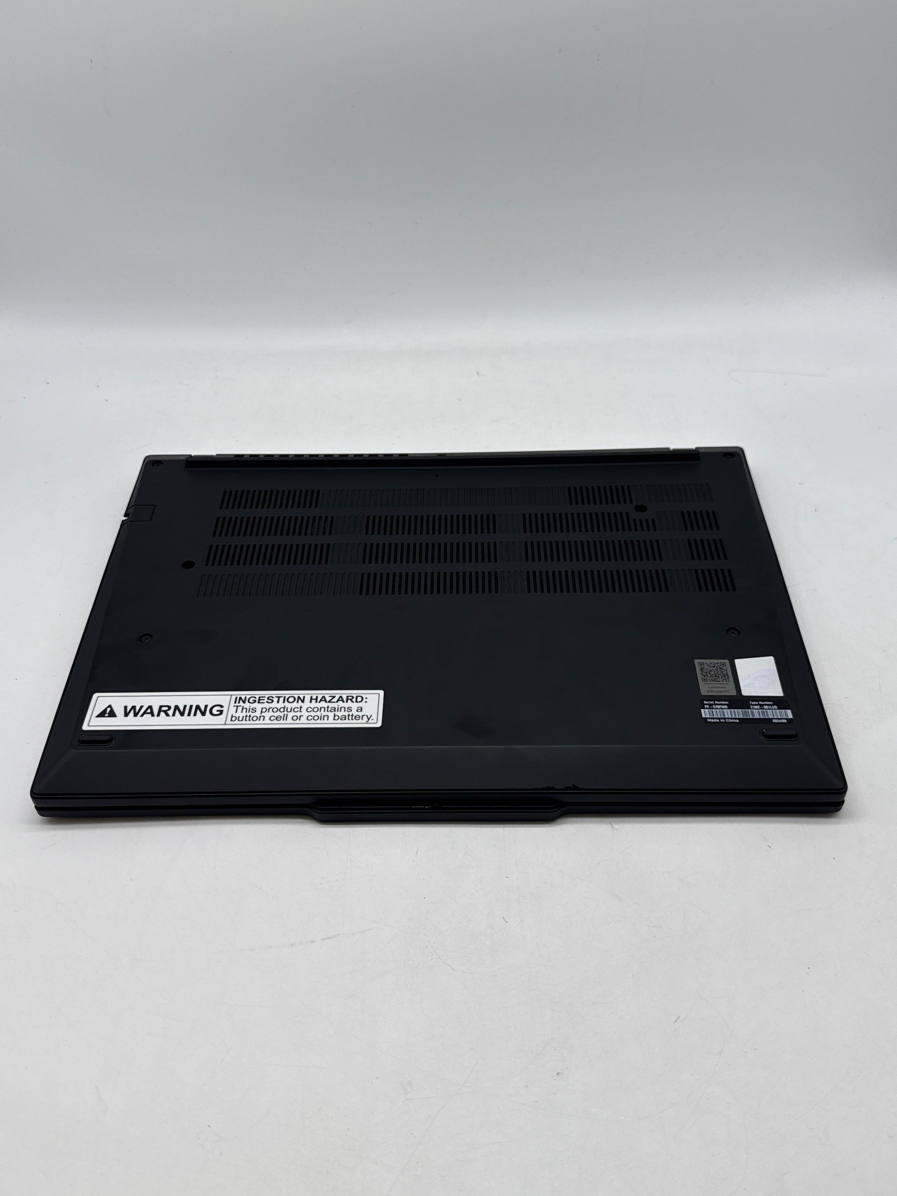 Lenovo ThinkPad P14s Gen 5 AMD Ryzen 7 Pro 8840HS 32GB Ram 2TB SSD - Used