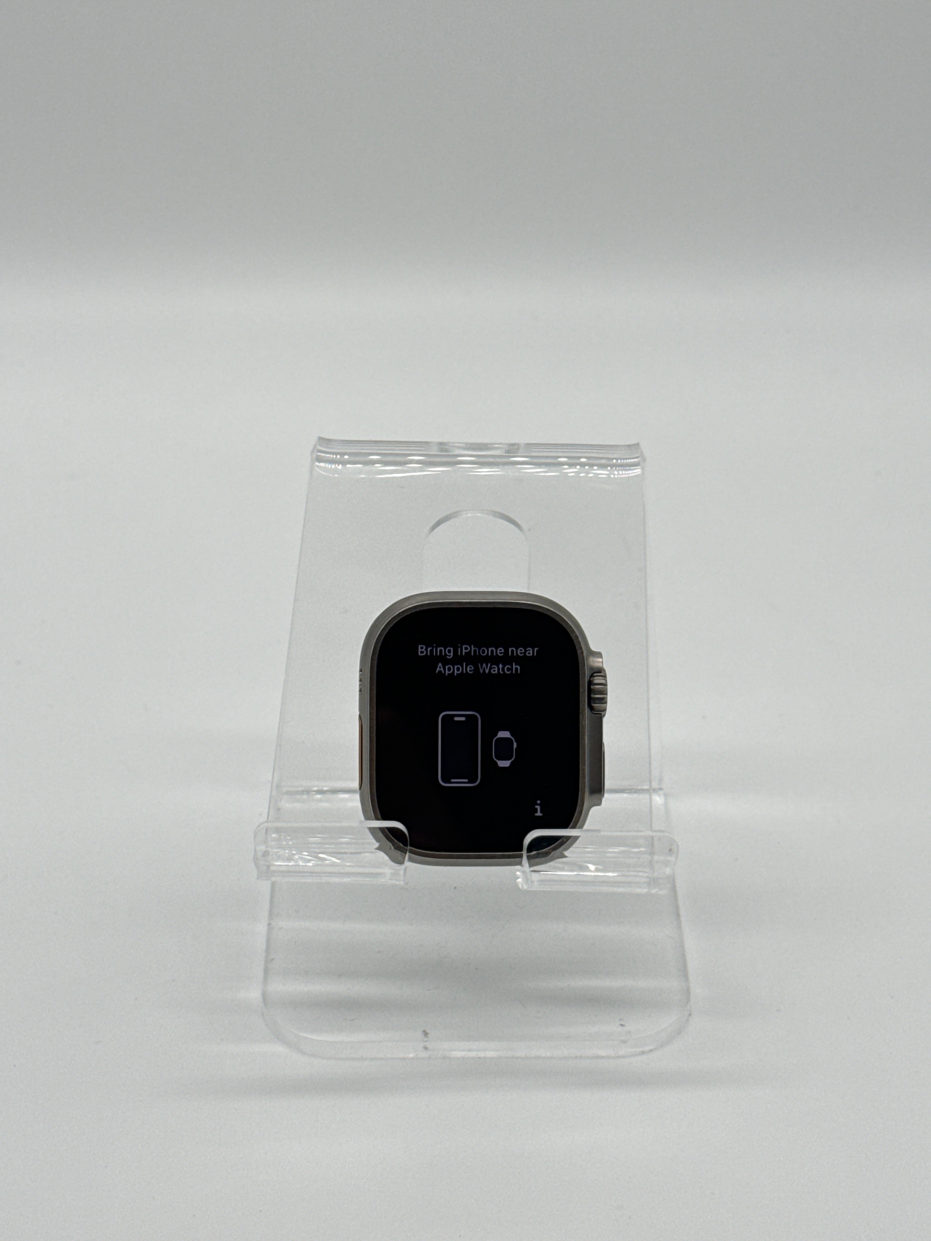 Apple Watch Ultra A2622 49mm Titanium GPS Cellular Gray - Used