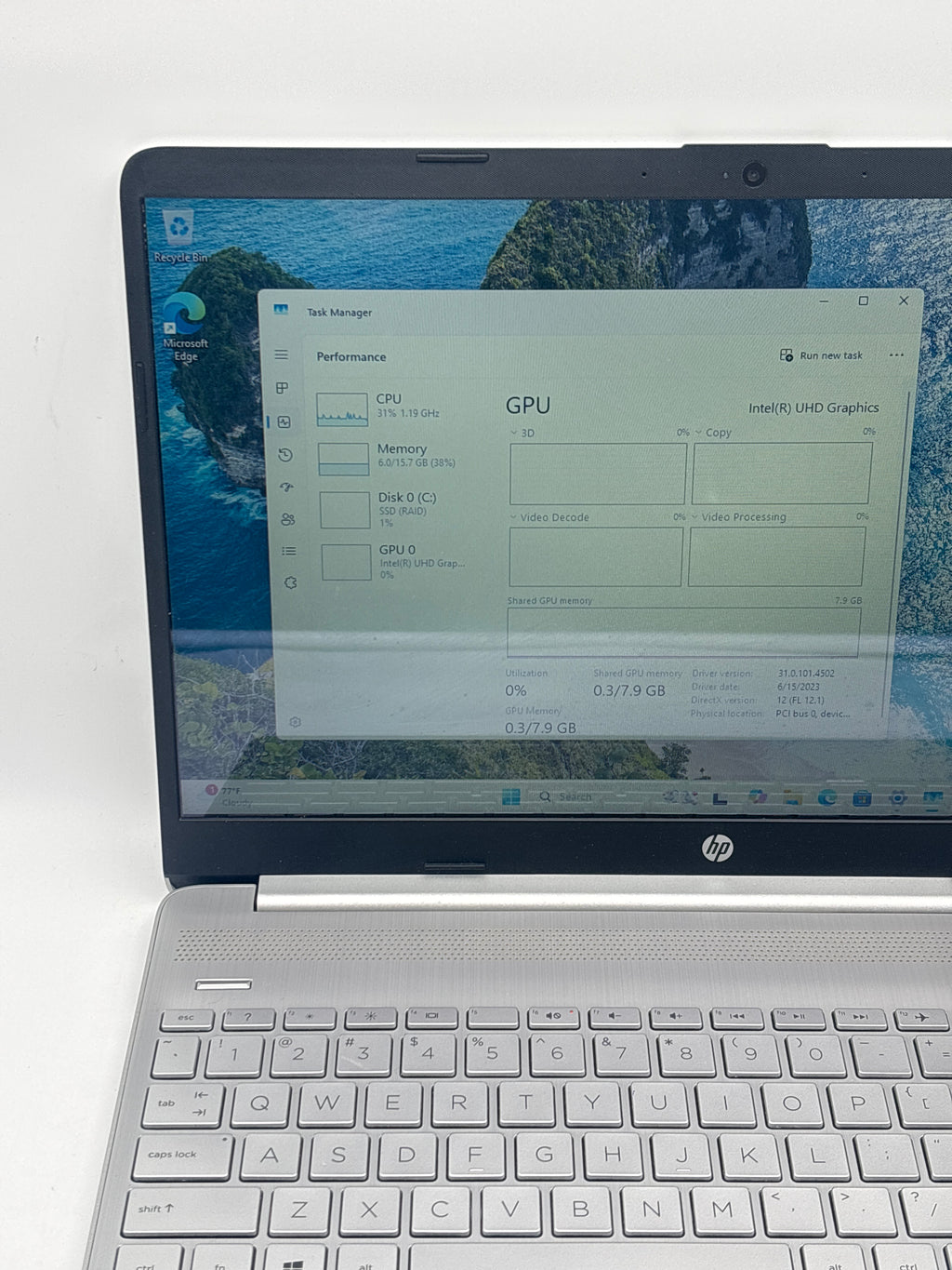 HP 15-dw3013dx i3-1115G4 8GB RAM 256GB SSD