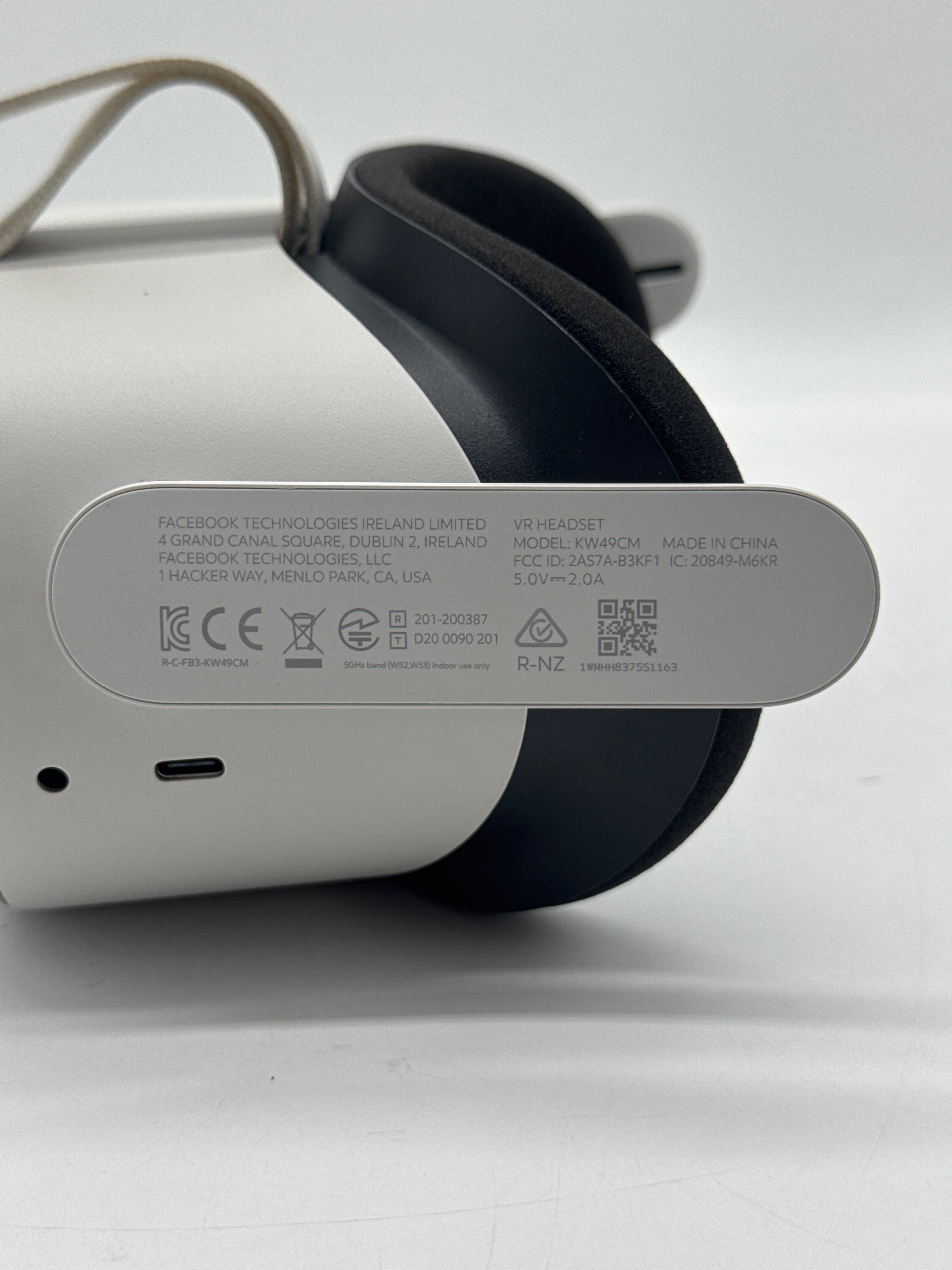 Meta Oculus Quest 2 KW49CM 64GB - White