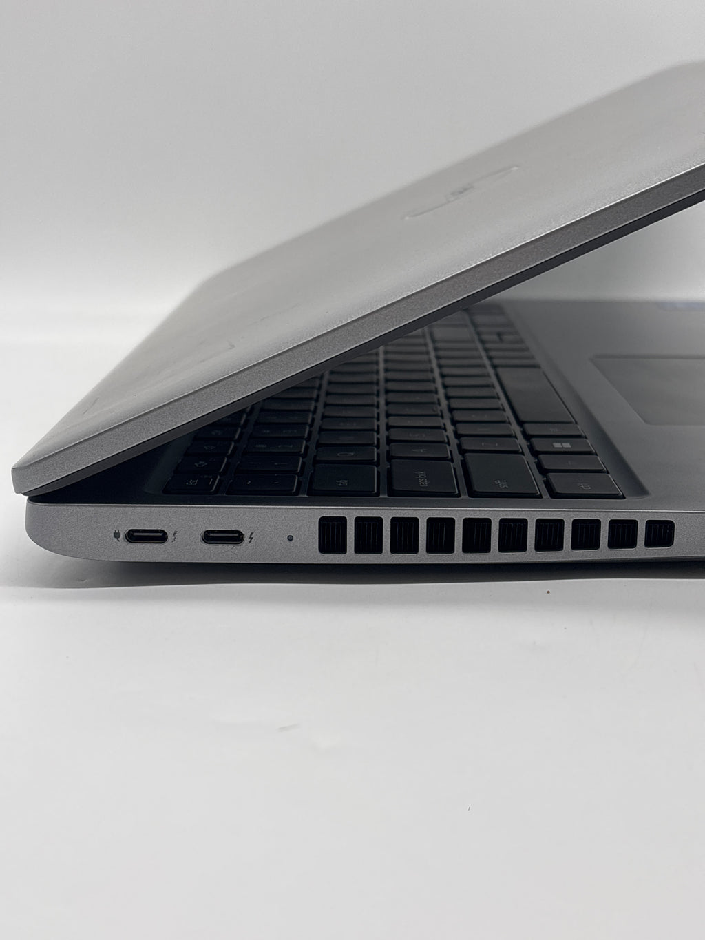 Dell Latitude 5540 i7-1370P 32GB RAM 1TB SSD - Remotely Managed