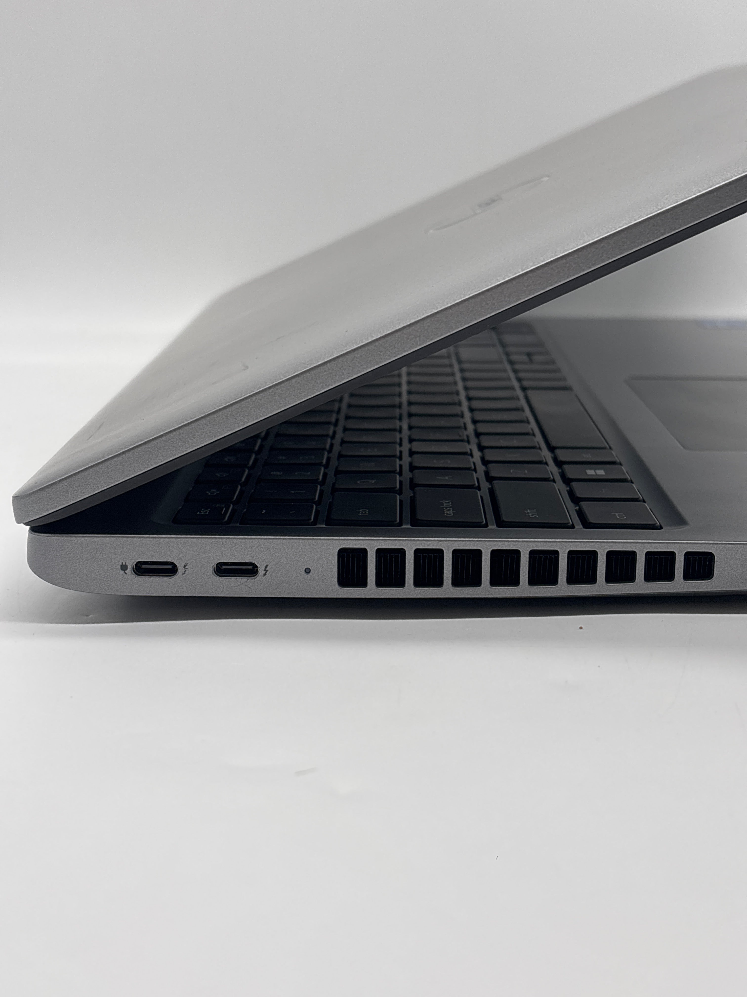 Dell Latitude 5540 i7-1370P 32GB RAM 1TB SSD - Remotely Managed