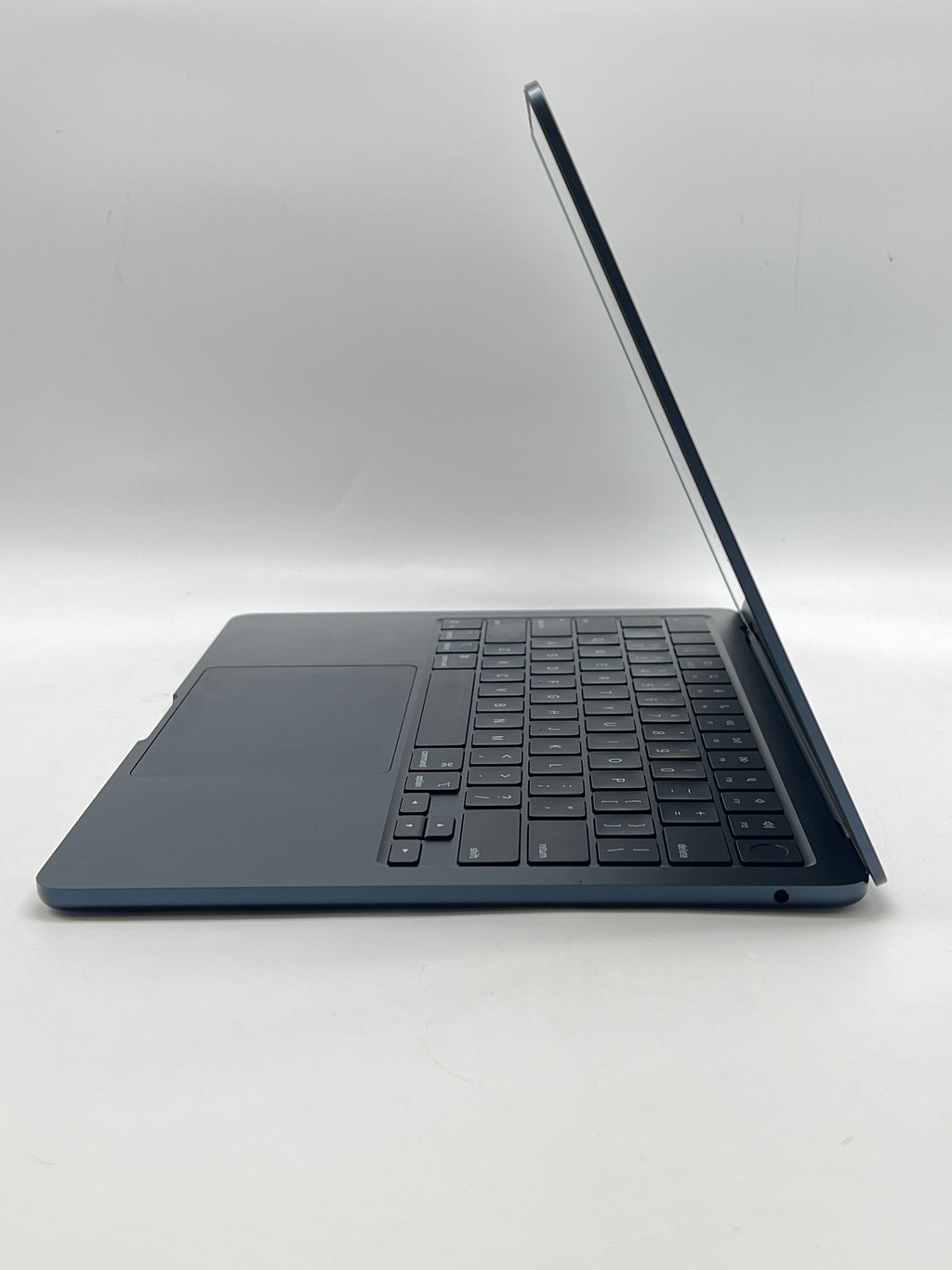 Apple MacBook Air 13" M4 A3240 16GB RAM 512GB SSD - Used