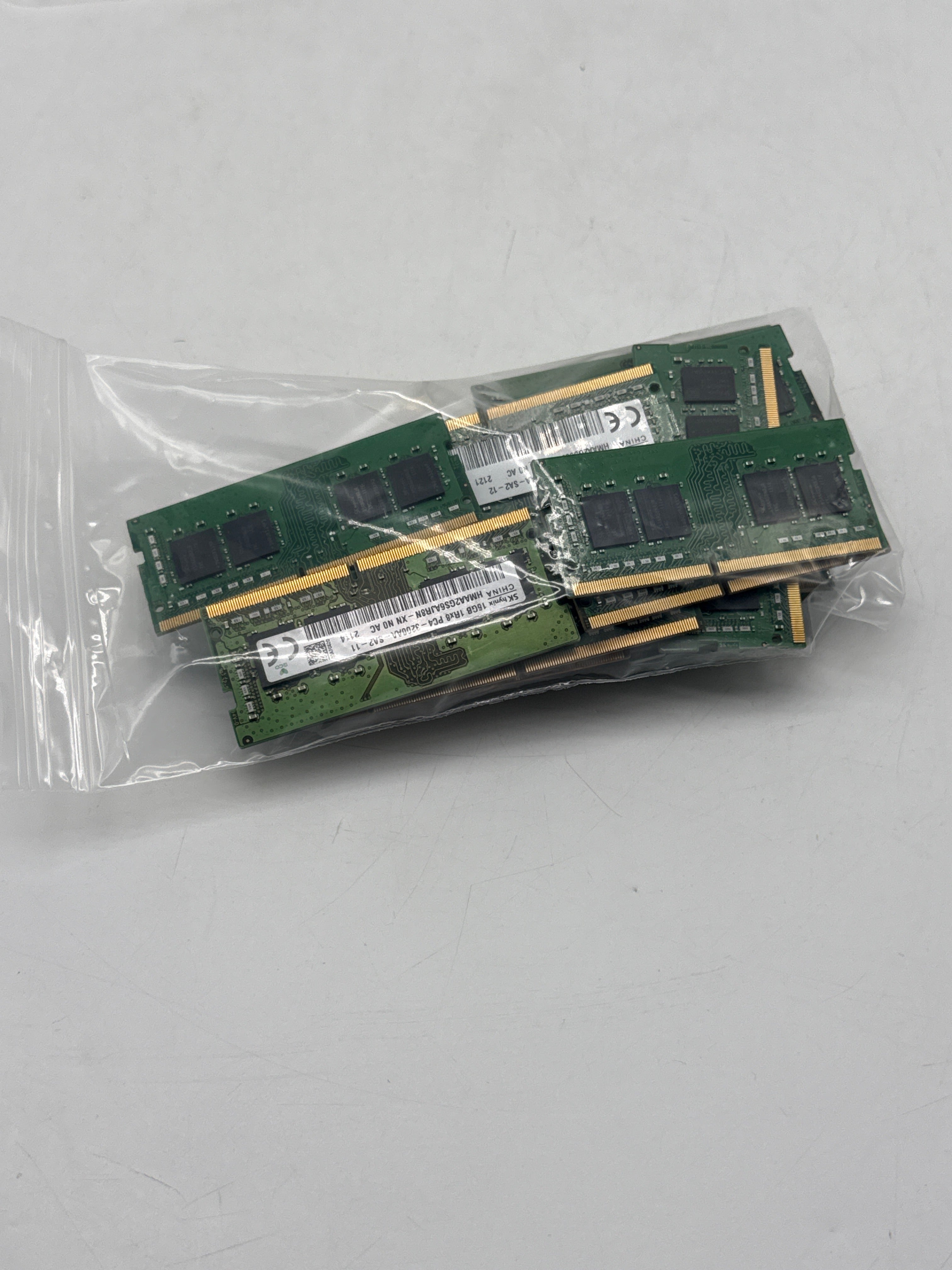 Lot of 24 SK Hynix 16GB 1Rx8 PC4-3200AA SO-DIMM Laptop Memory  - Used