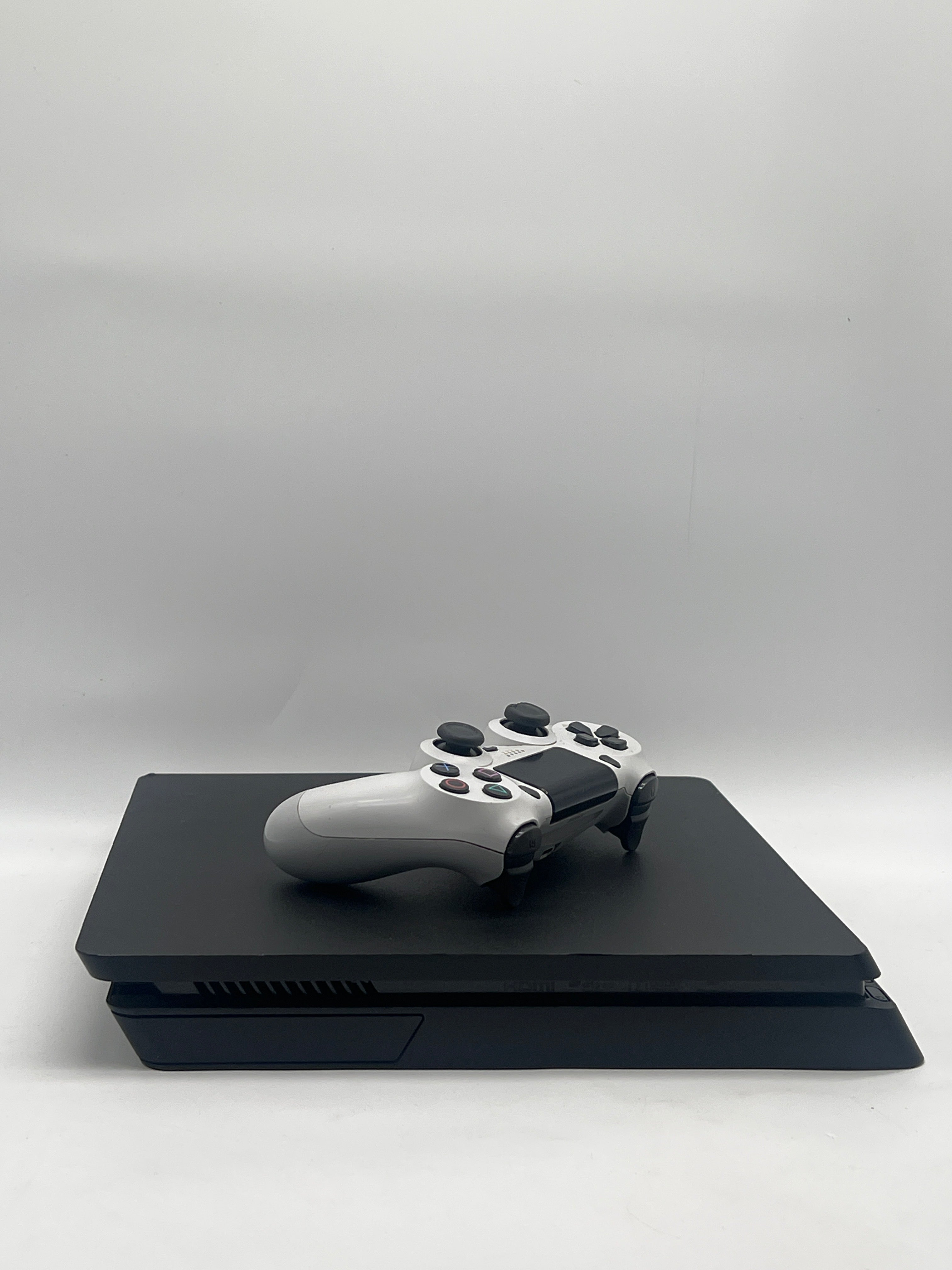 Sony PlayStation 4 Slim CUH-2215B 1TB Black Console with HDMI and Controller