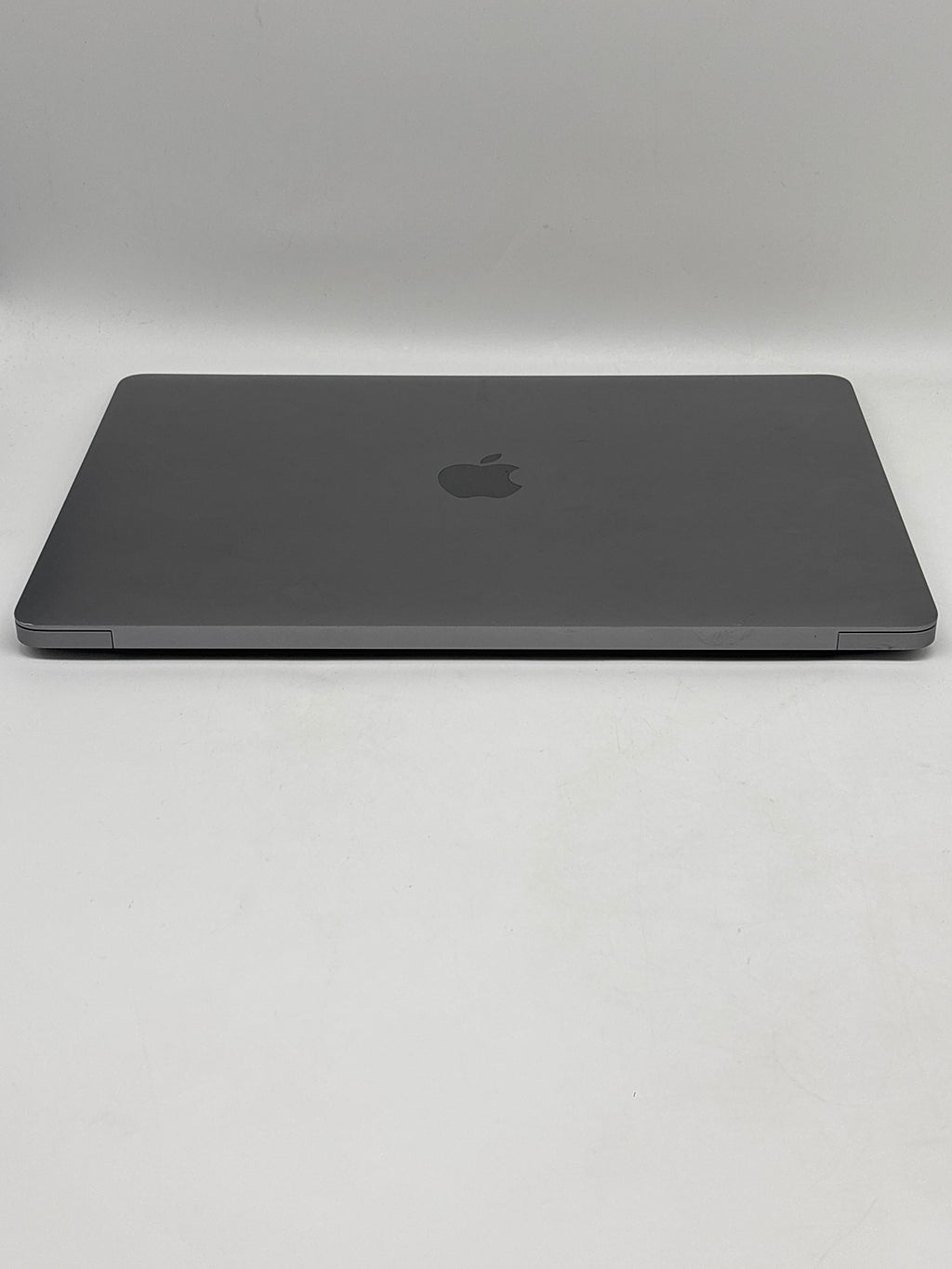 2020 Apple MacBook Air 13" Intel Core i3 8GB RAM 256GB SSD - Used