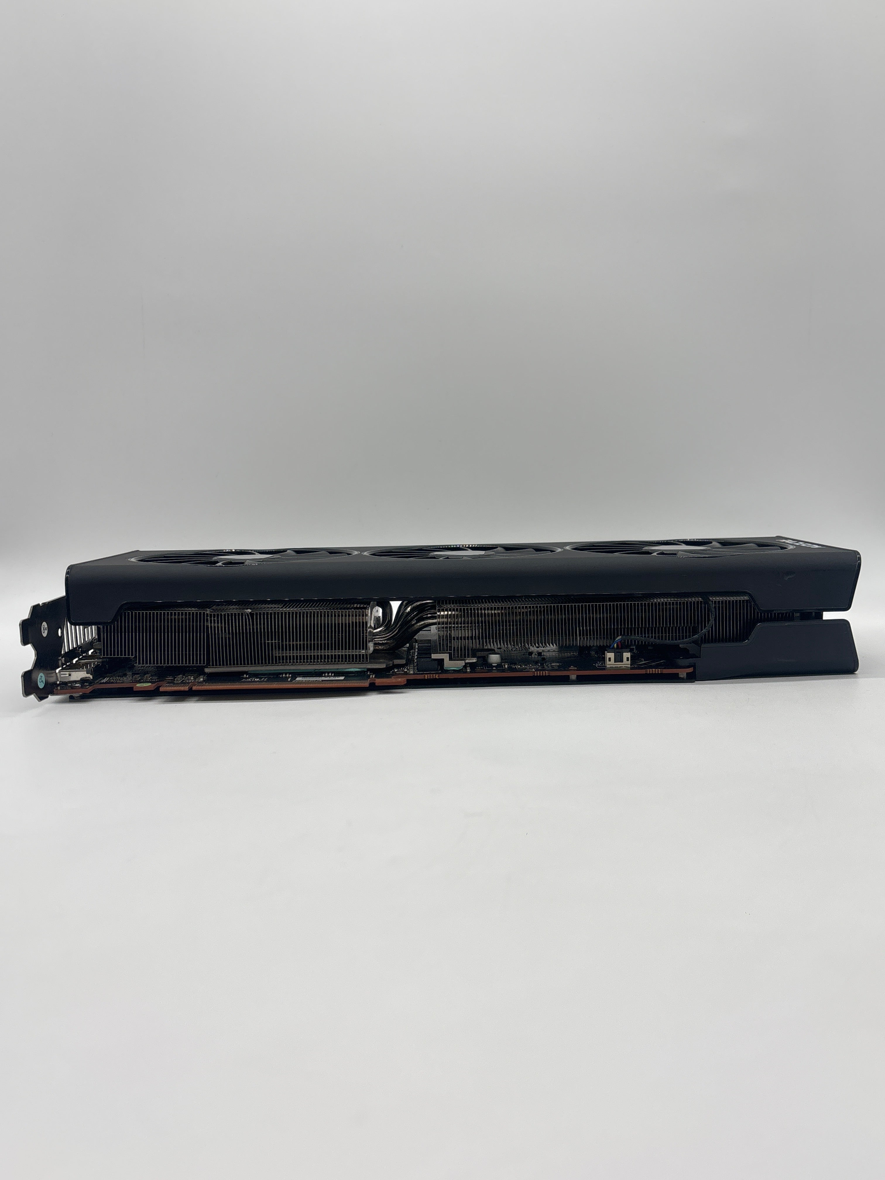 XFX Radeon RX 6900XT 16GB GDDR6 Graphics Card - For Parts (READ)