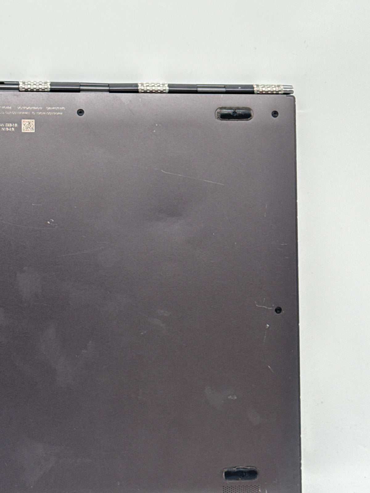 Lenovo Yoga 910-13IKB 13in Core i7 7500U 8GB RAM 256GB SSD - Read