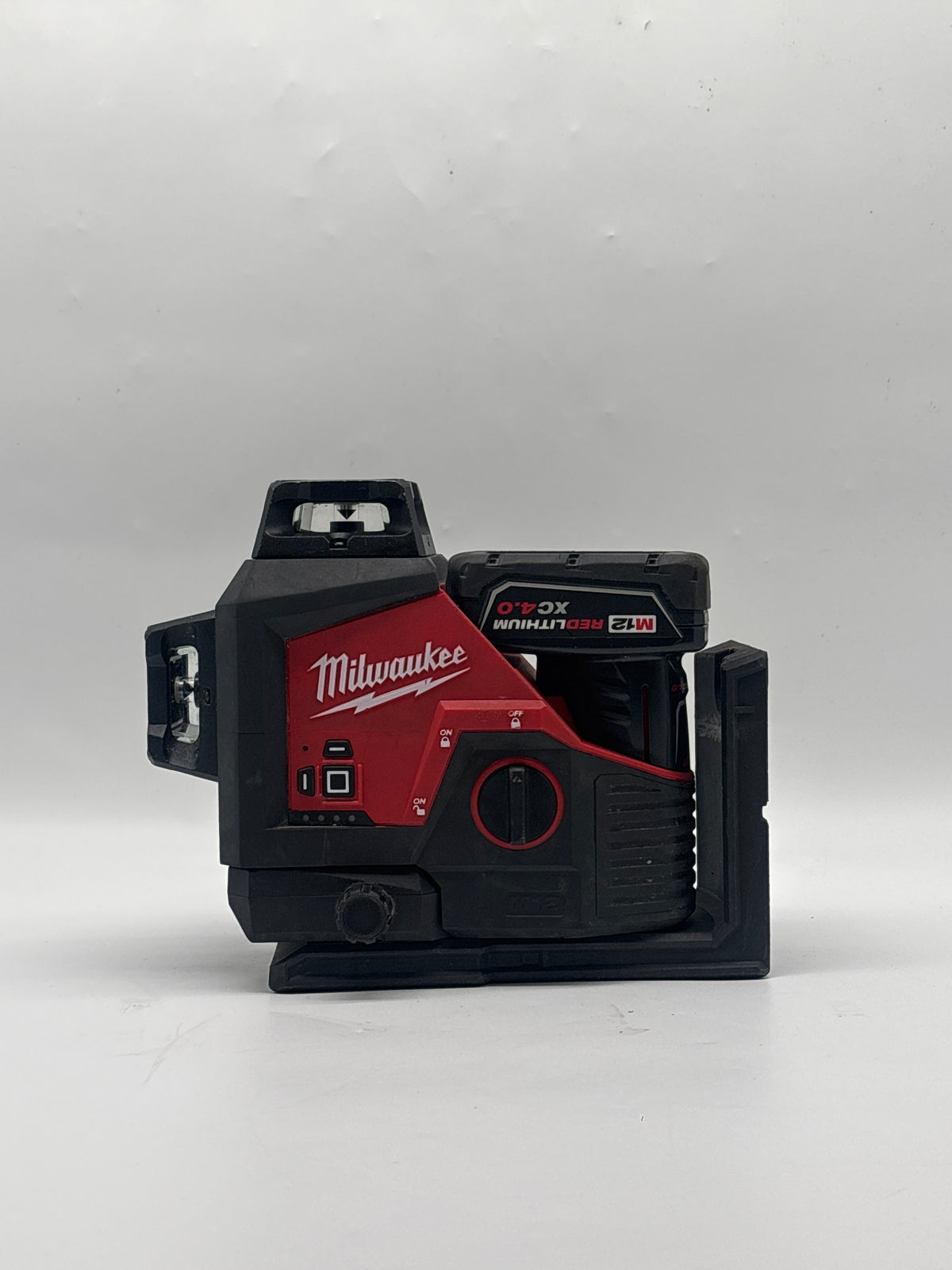Milwaukee M12 3632-20 360 3-Plane Green Laser Level with 2 Batteries - Used