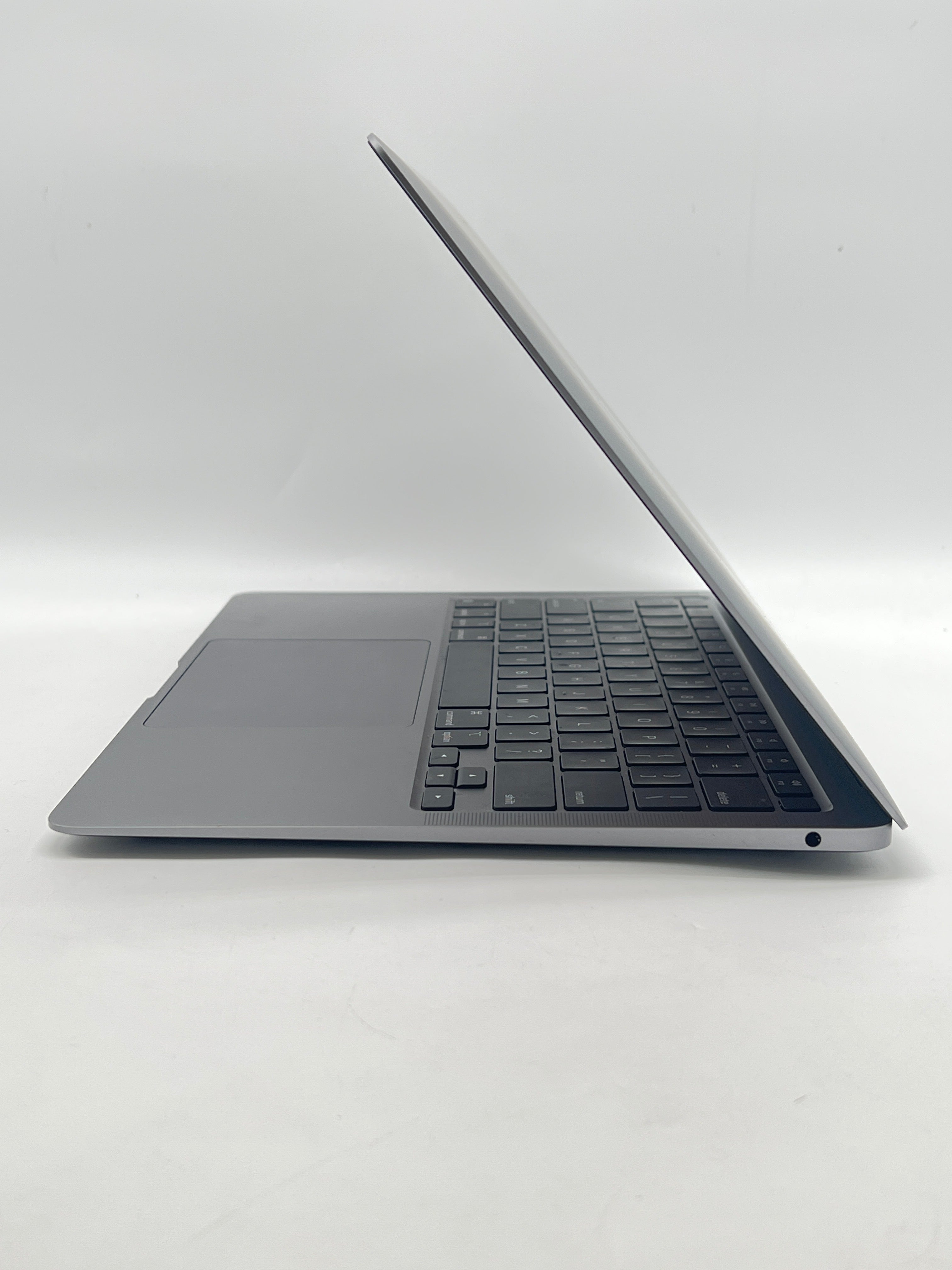Apple MacBook Air 13" A2337 M1 8GB RAM 256GB SSD - Used