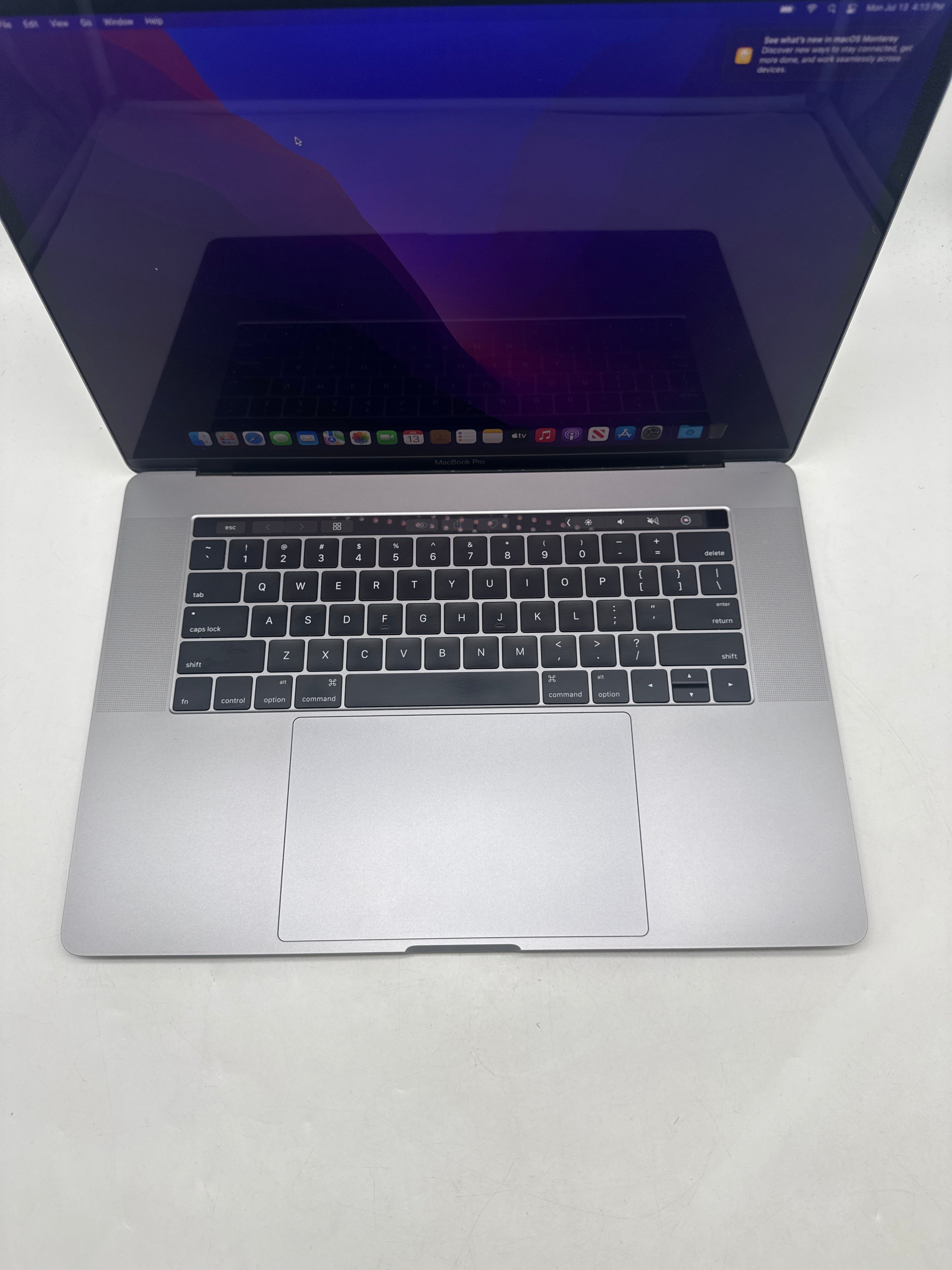 Apple MacBook Pro 15" A1707 2016 Intel Core i7 16GB RAM 1TB SSD - Used