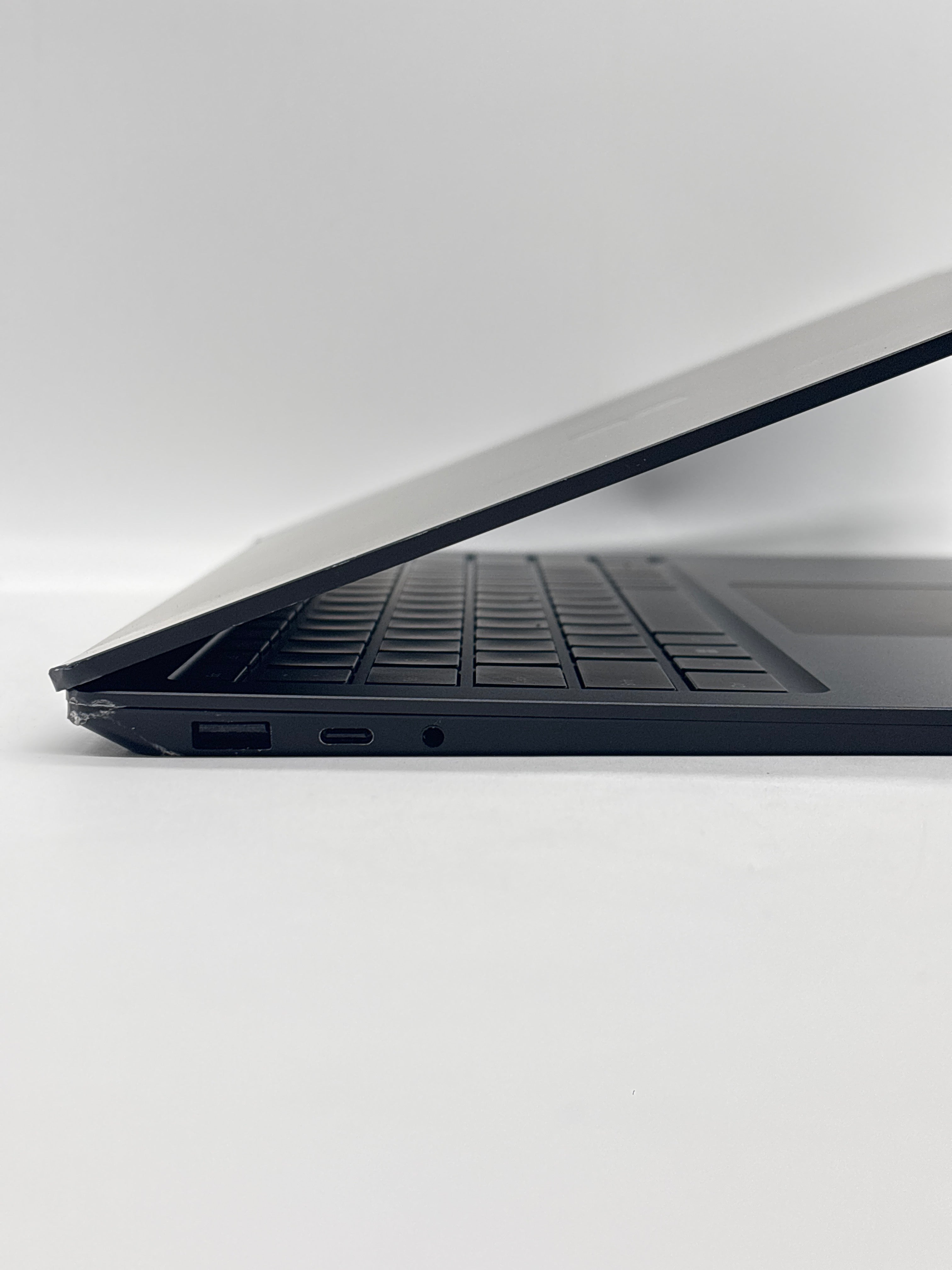 Microsoft Surface Laptop 5 1951 i5-1245U 16GB RAM 256GB SSD