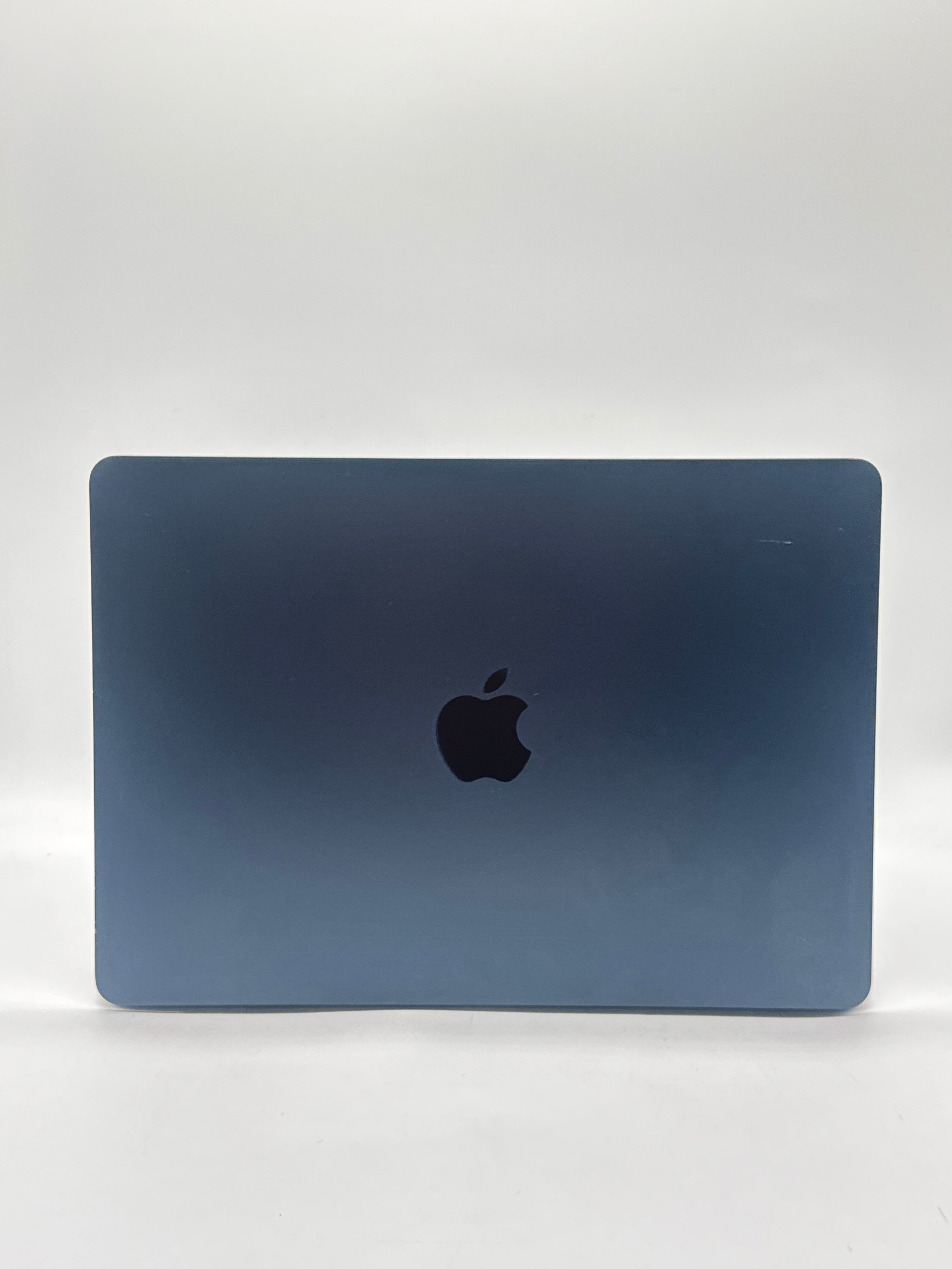 Apple MacBook Air A2681 M2 Chip 8GB RAM 512 GB SSD - Used