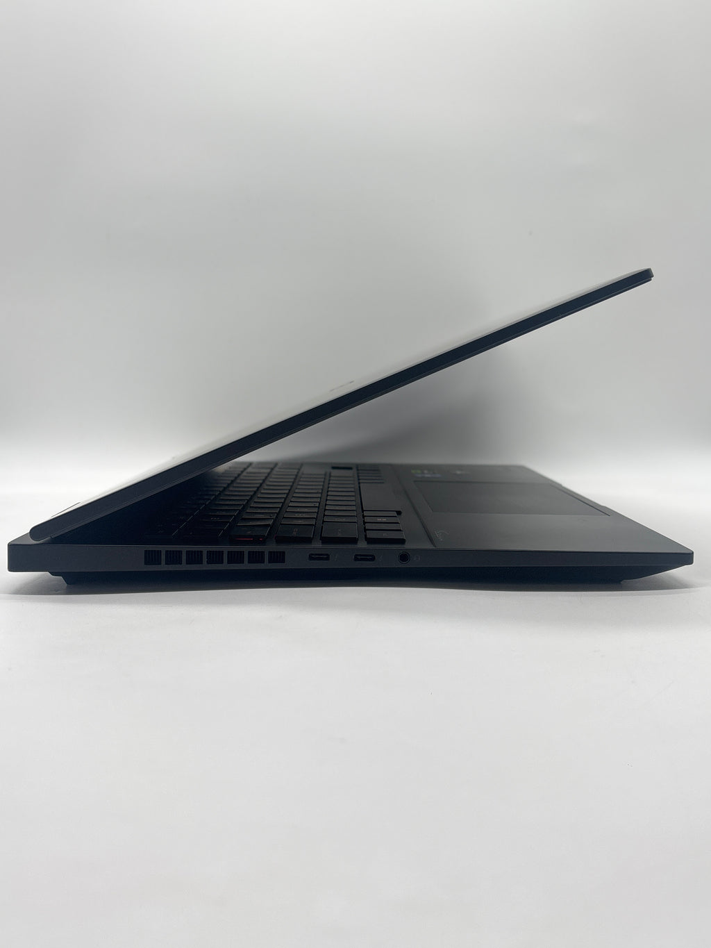 HP Omen 16-U1047NR i7-14700HX 32GB RAM 1TB SSD RTX 4070