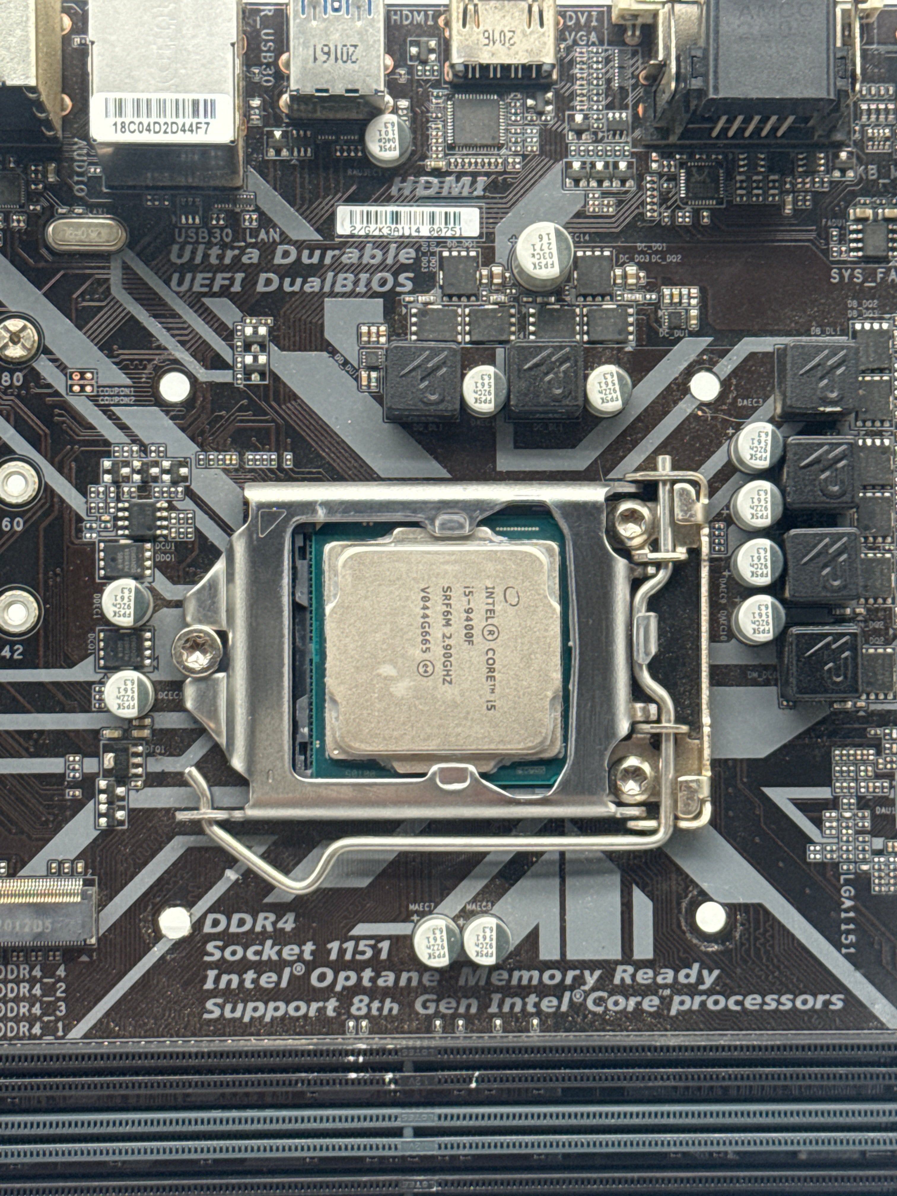 GIGABYTE B365M DS3H LGA1151 Motherboard w/ Intel Core i5-9400F 6 Cores 2.90GHz