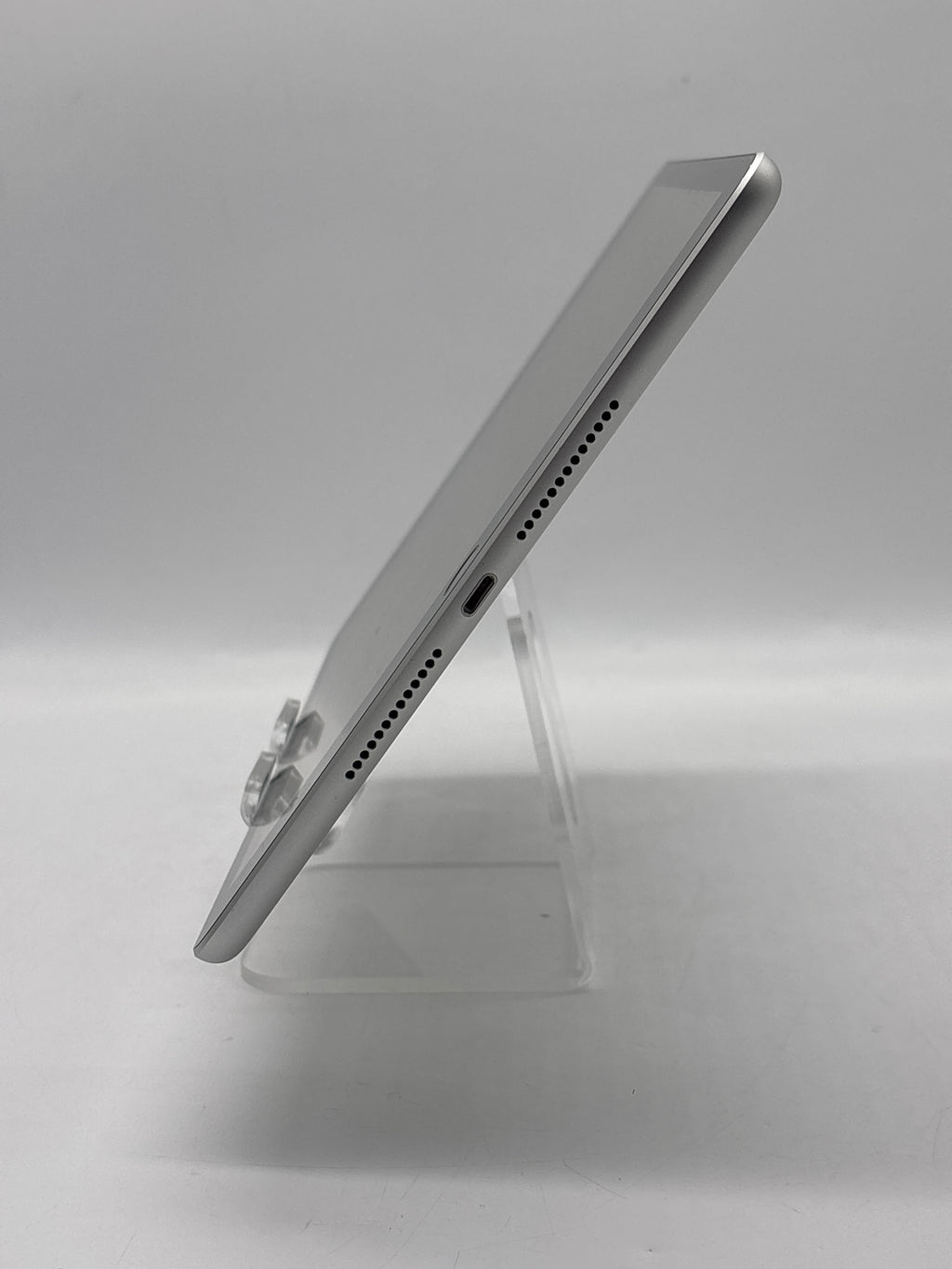 Apple iPad 9th Gen A2602 64GB Wi-Fi Silver - Remotely Managed
