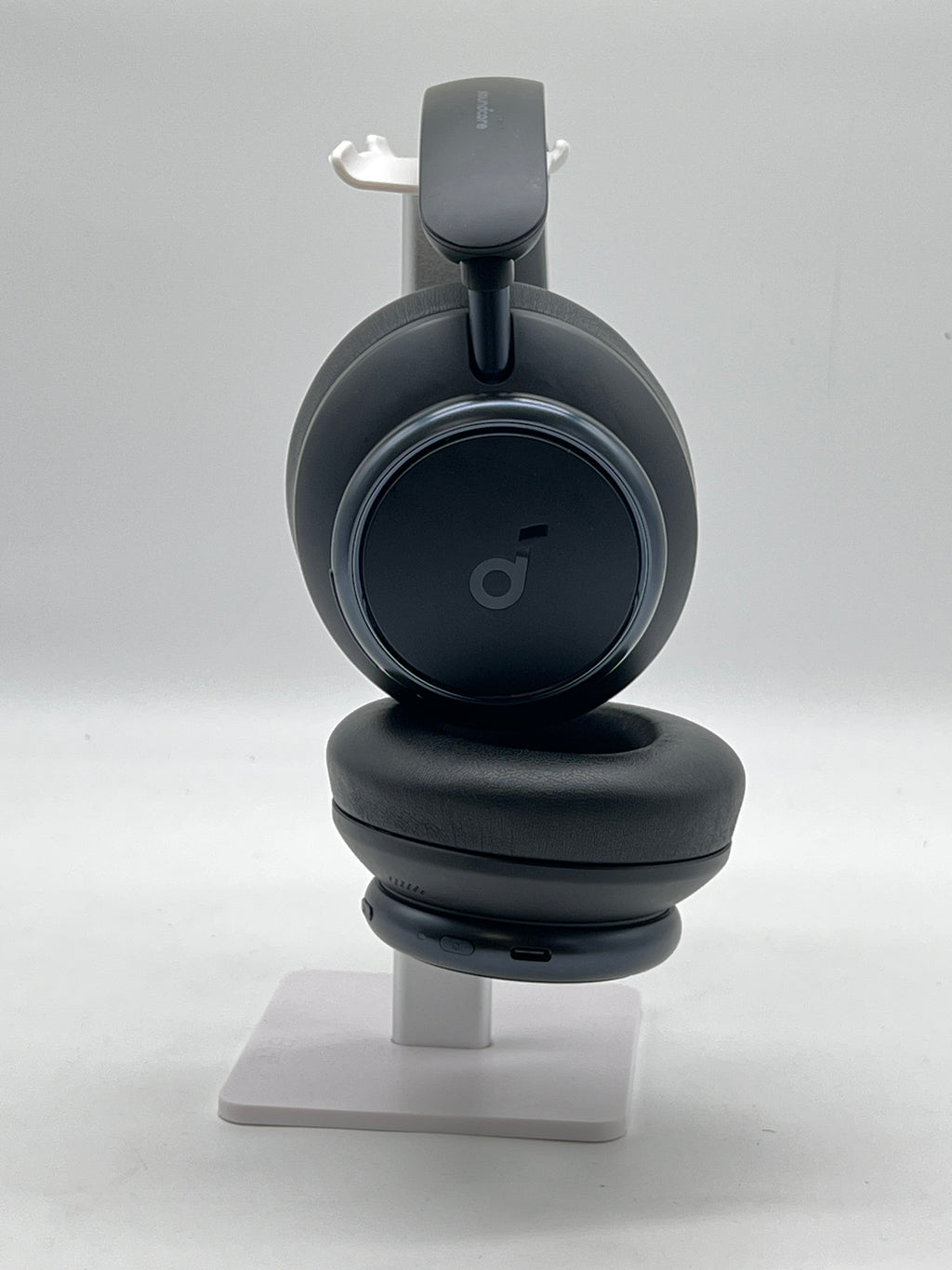 Soundcore Q45 Over Ear Bluetooth Headphones Black - Used