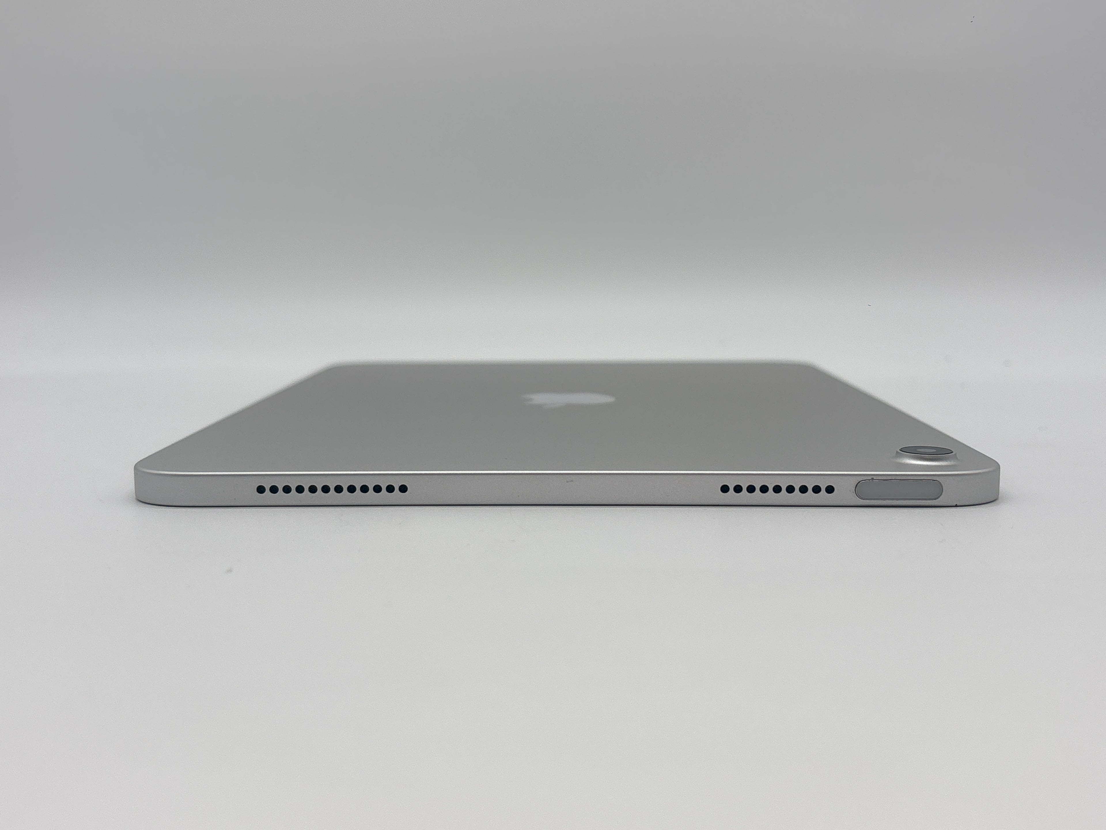 Apple iPad (11th Gen) 10.9 in A16 128 GB Silver Unlocked Used