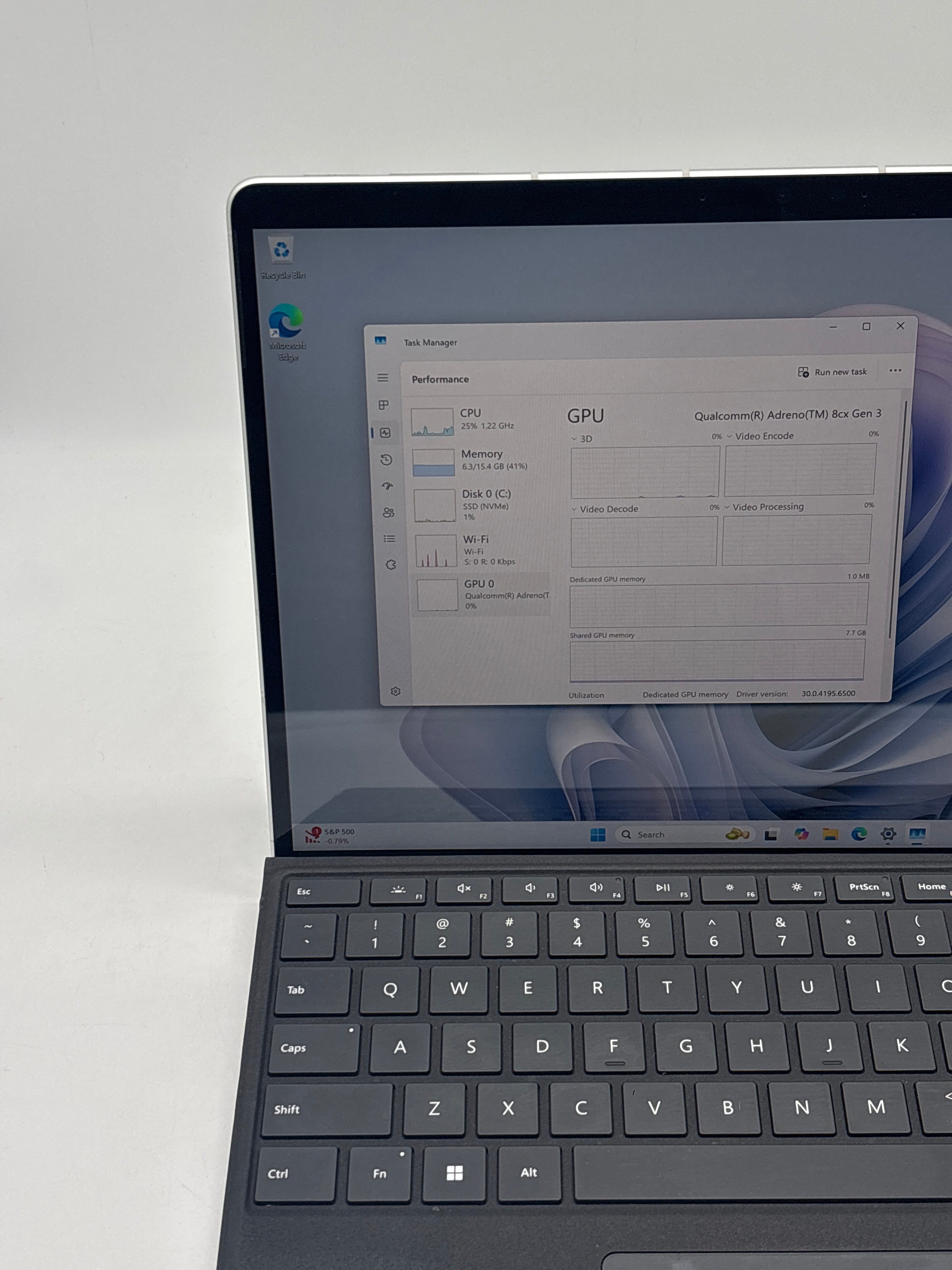 Microsoft Surface Pro 9 1997 SQ3 16GB RAM 512GB SSD