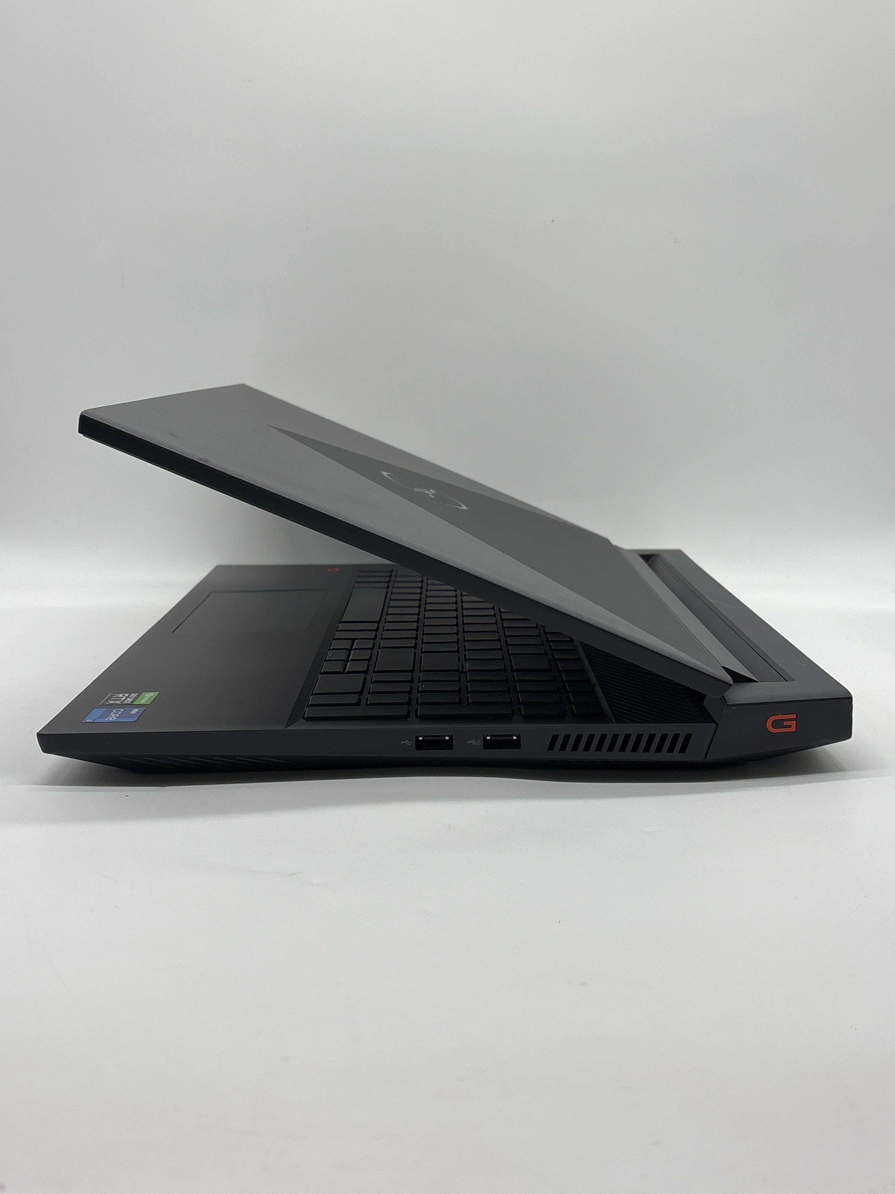 Dell G15 5551 15" Core i7-11800H 16GB RAM 512GB SSD RTX 3050 - Used