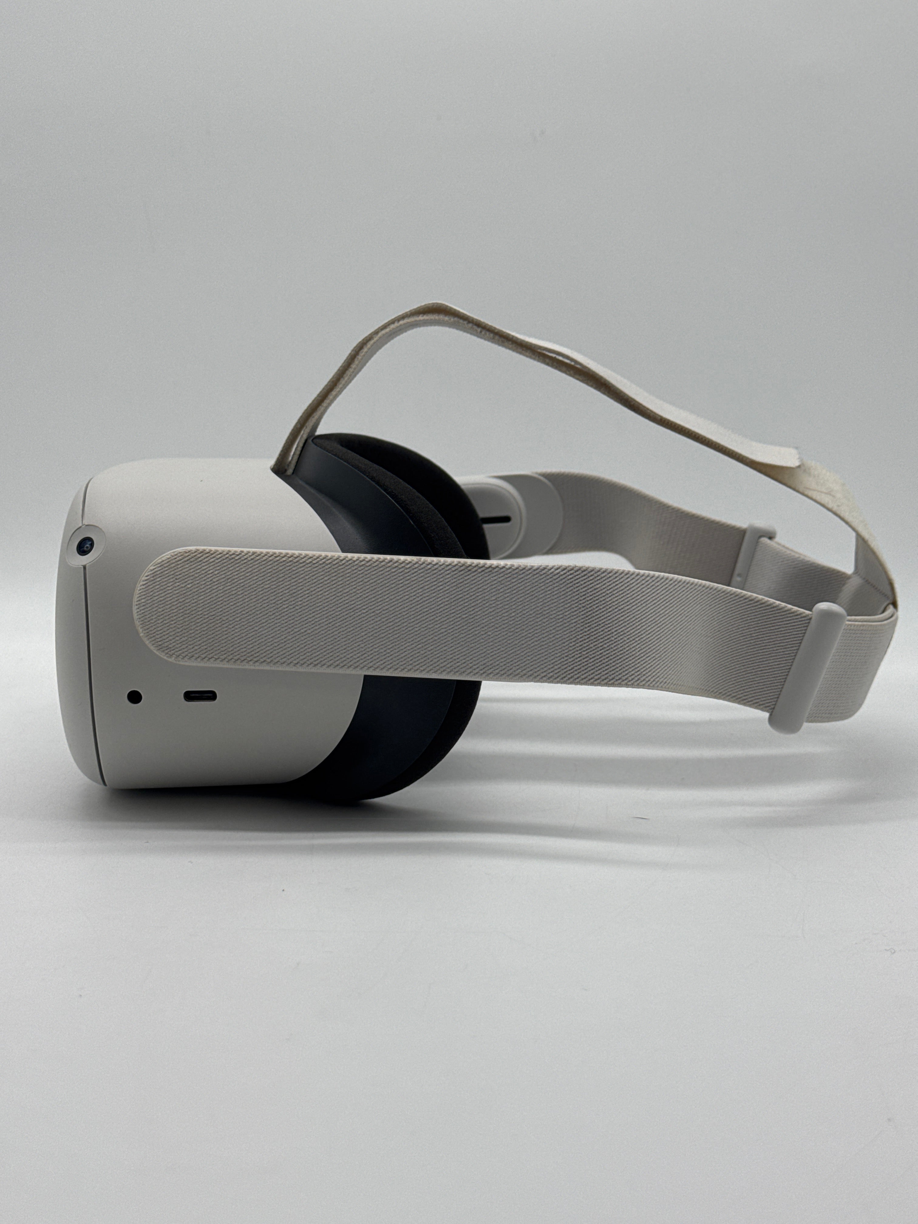 Meta Oculus Quest 2 KW49CM 64GB - White
