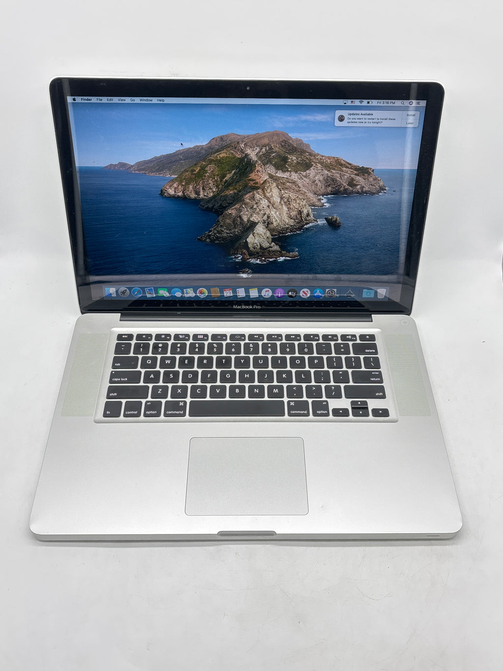 Apple MacBook Pro 15in A1286 Core i7 4GB RAM 500GB SATA Disk - Used