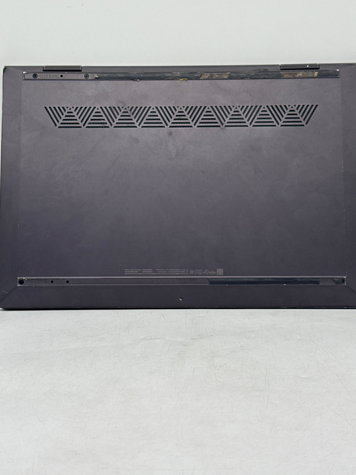HP Envy X360 15m-ds0011dx Ryzen 5 3500U 8GB RAM 256GB SSD - For Parts