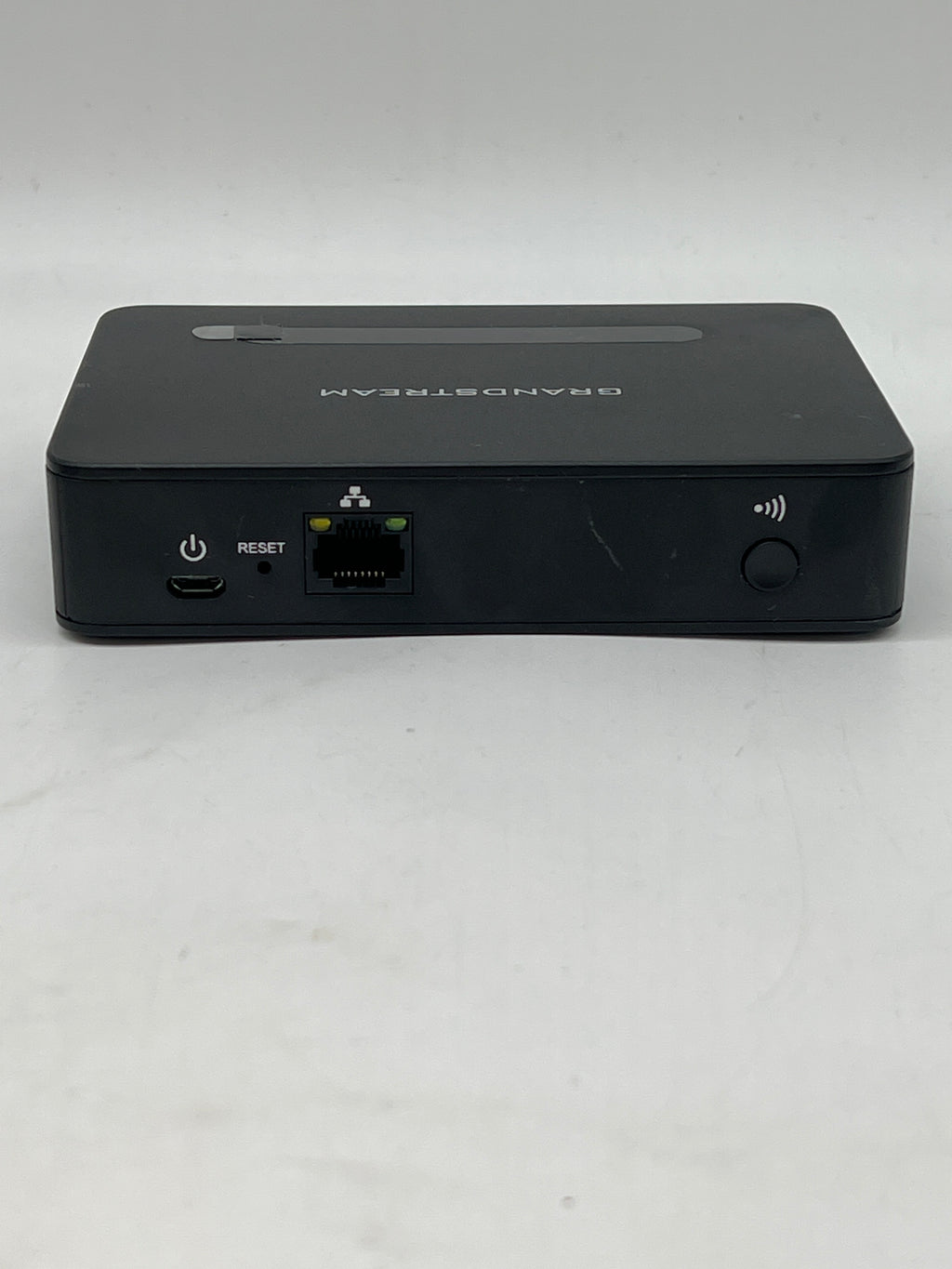 Grandstream DP750 System Bundle w/ 5 Cordless Handsets & 4 Base Stations - Used
